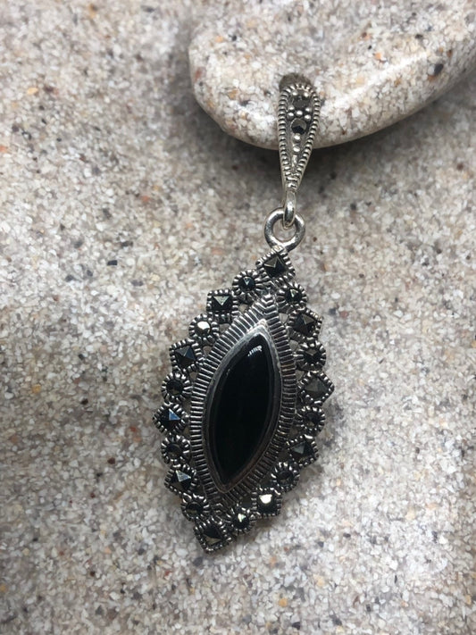 Vintage Genuine Marcasite 925 Sterling Silver Filligree Black Onyx Dangle Earrings
