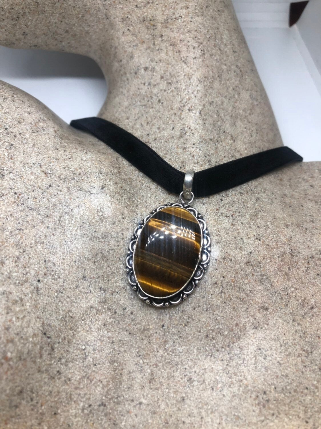 Vintage Handmade Silver tigers eye Pendant Necklace