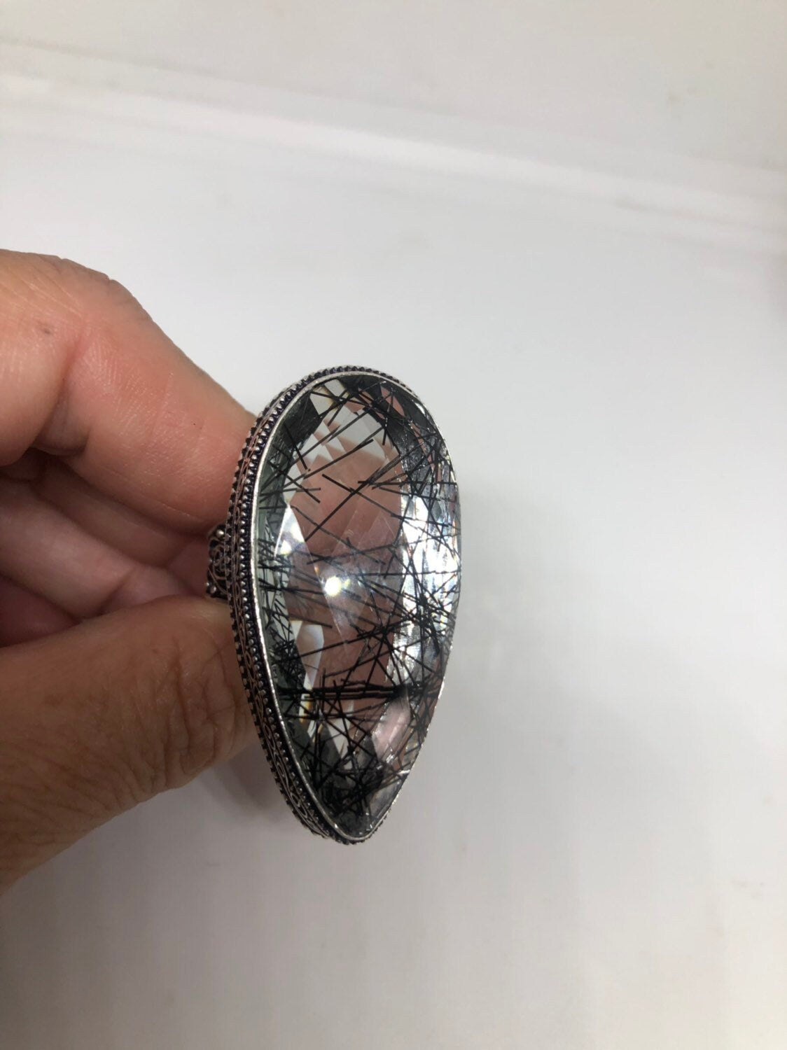 Vintage Faux Black rutile Vintage Art Glass Long Knuckle Ring