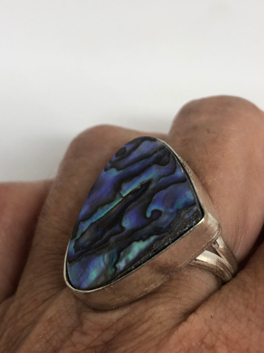 Antique Green Abalone White Bronze Silver Ring