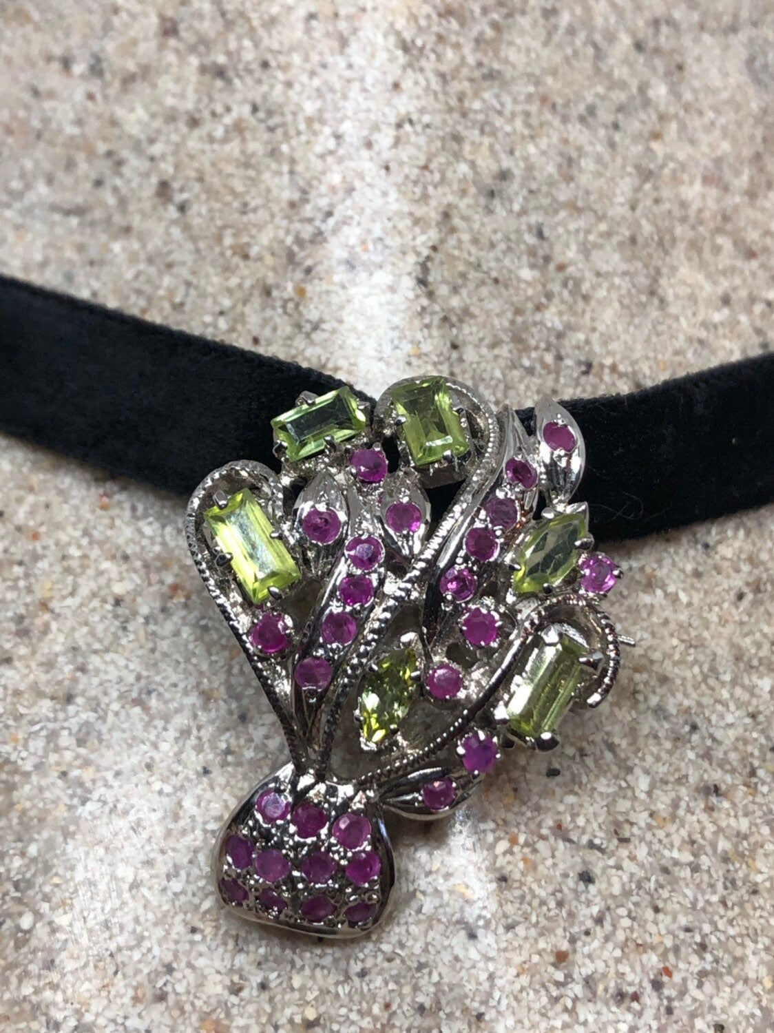 Vintage Handmade 925 Sterling Silver Genuine Peridot Pendant brooch