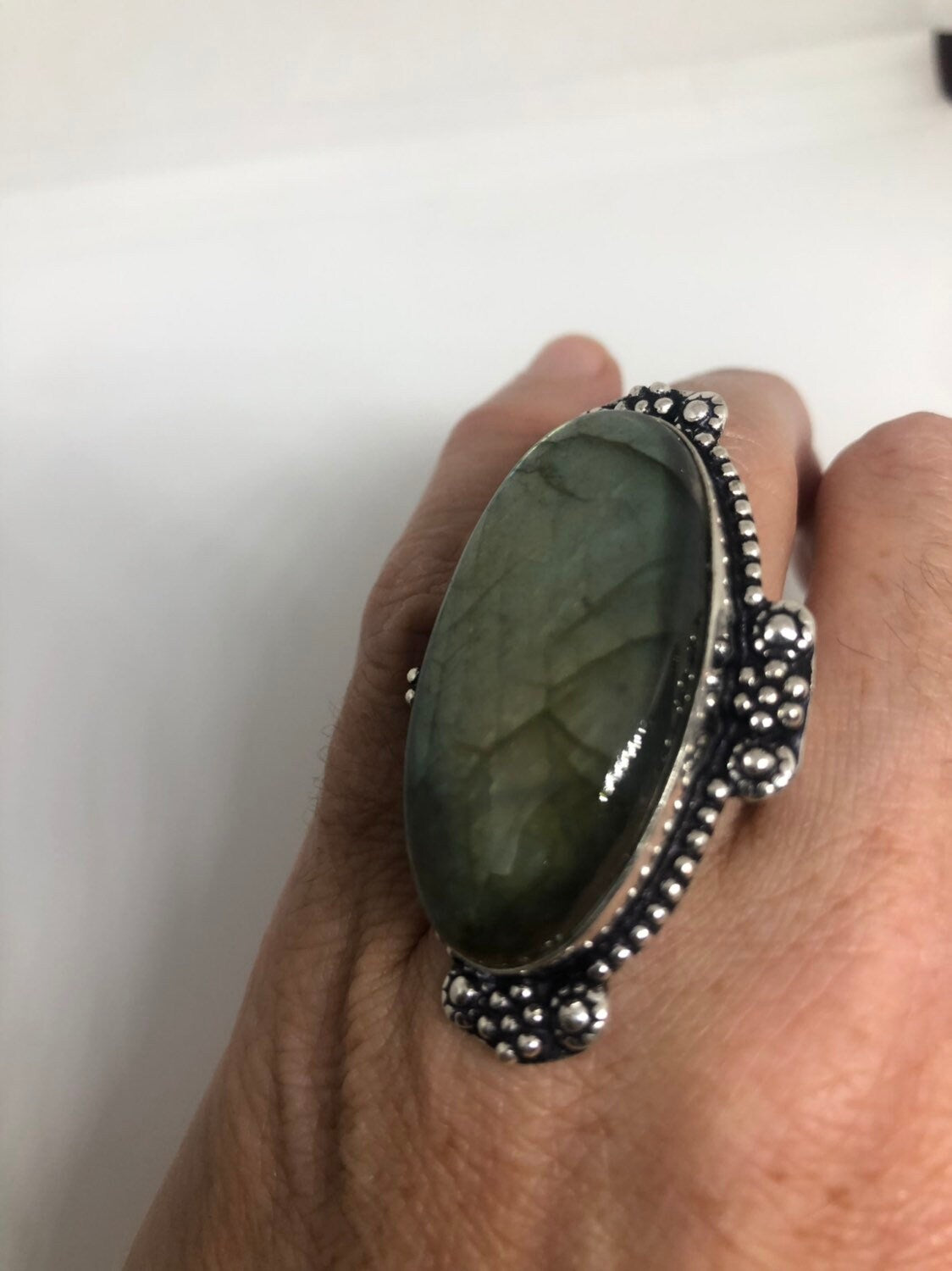 Vintage Green Labradorite Rainbow Moonstone Stone Silver Ring