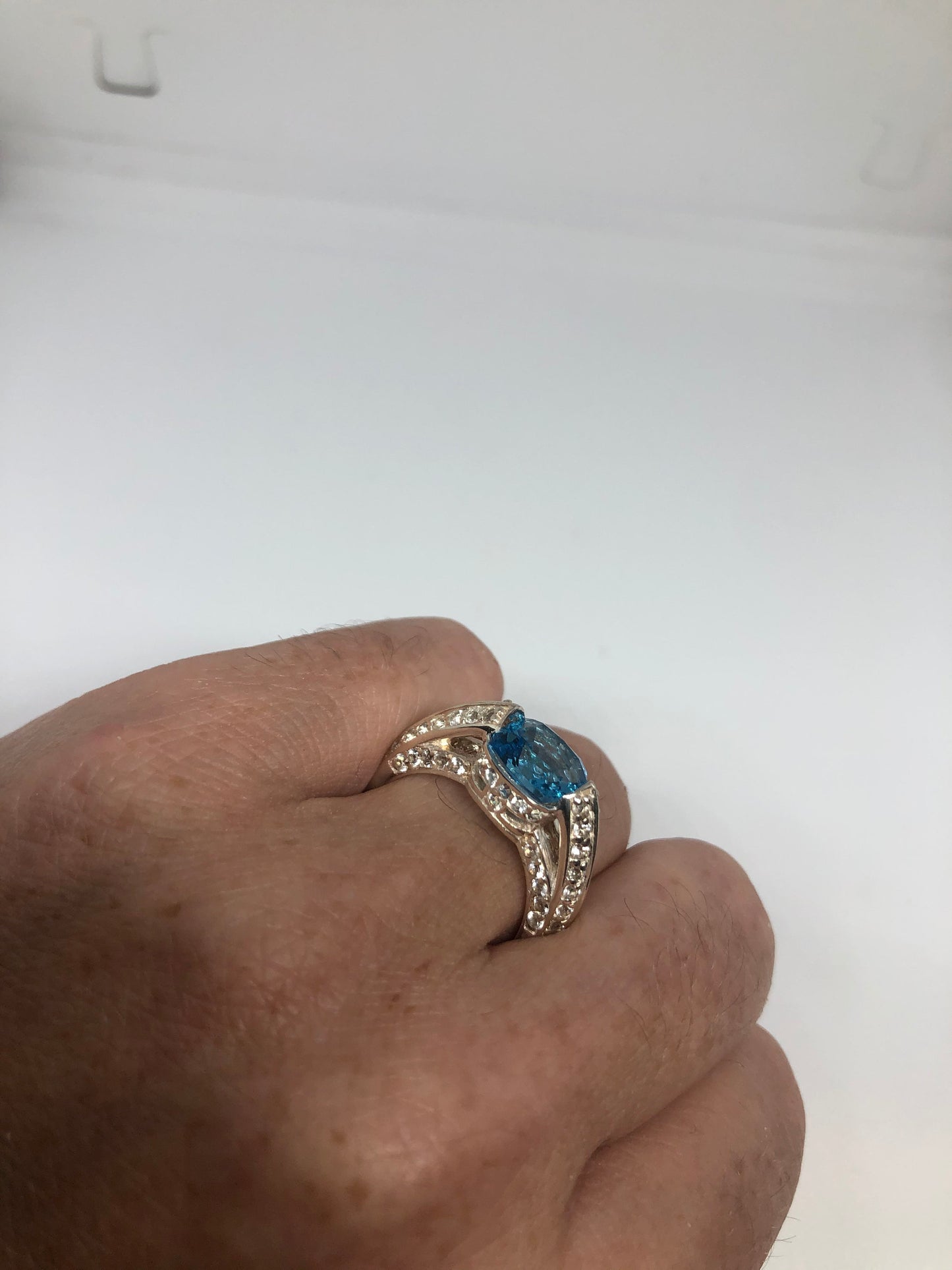 Vintage Genuine Blue Topaz 925 Sterling Silver Ring Size 7.5