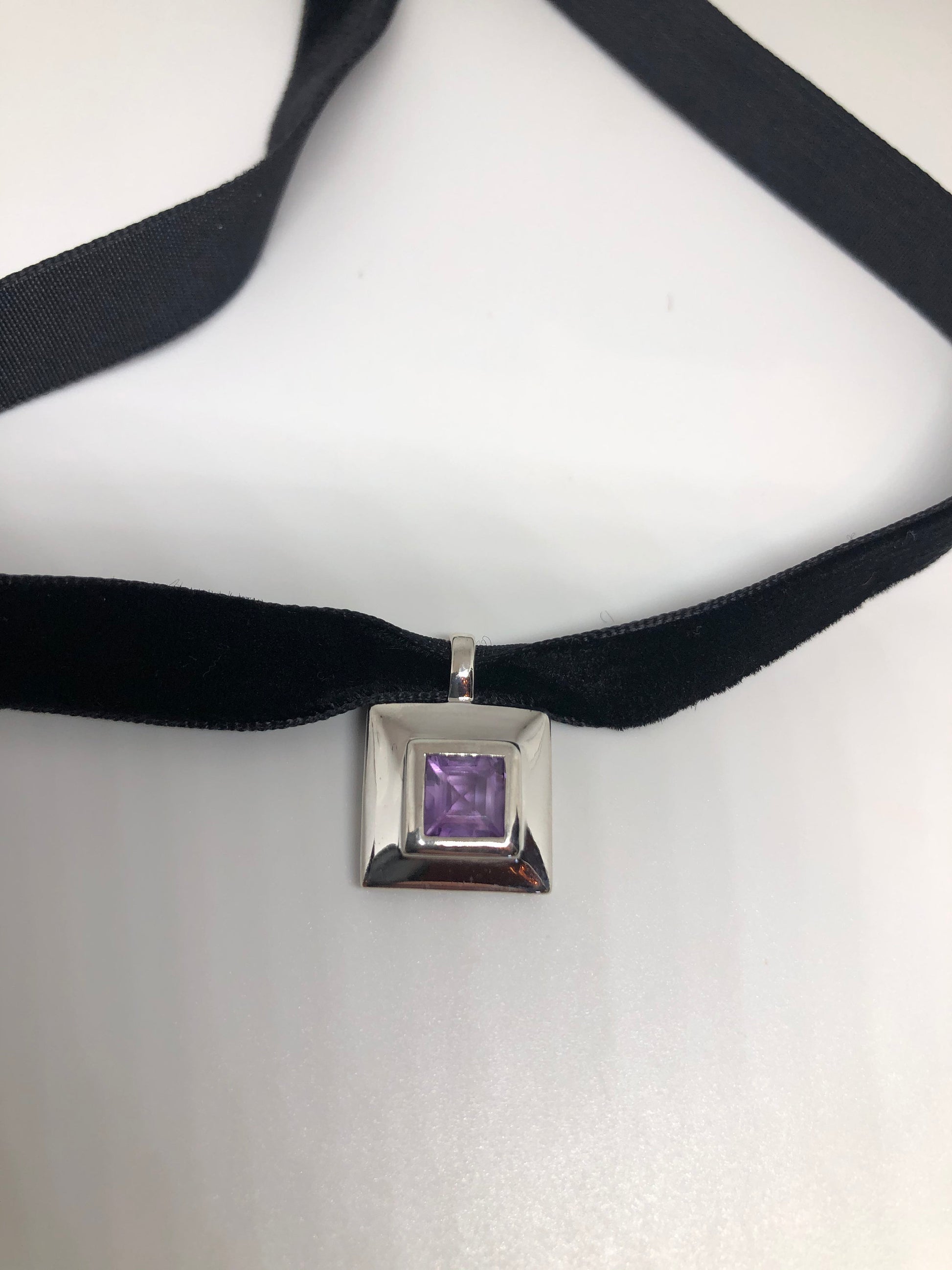 Vintage Handmade 925 Sterling Silver Genuine Amethyst Choker Antique Pendant Necklace