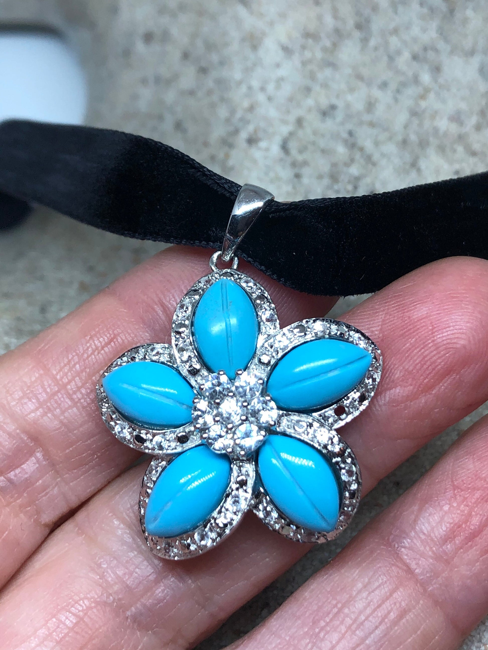 Vintage 925 Sterling Silver Persian Blue Turquoise Flower Pendant Necklace