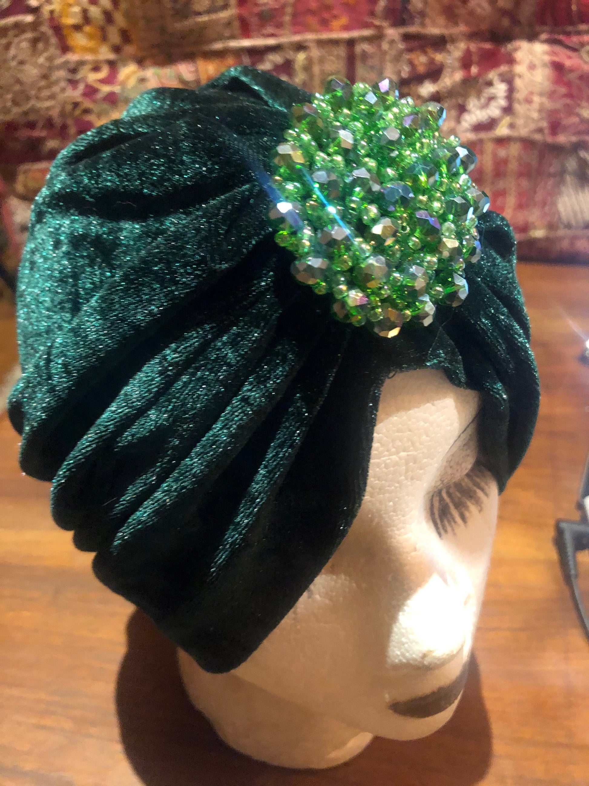 Vintage Green Stretch Velvet Deco Turban Hat