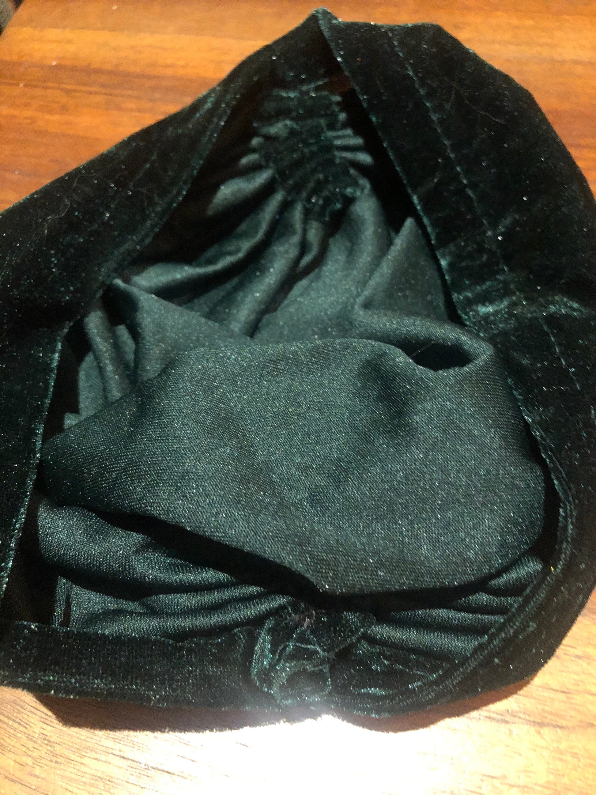 Vintage Green Stretch Velvet Deco Turban Hat