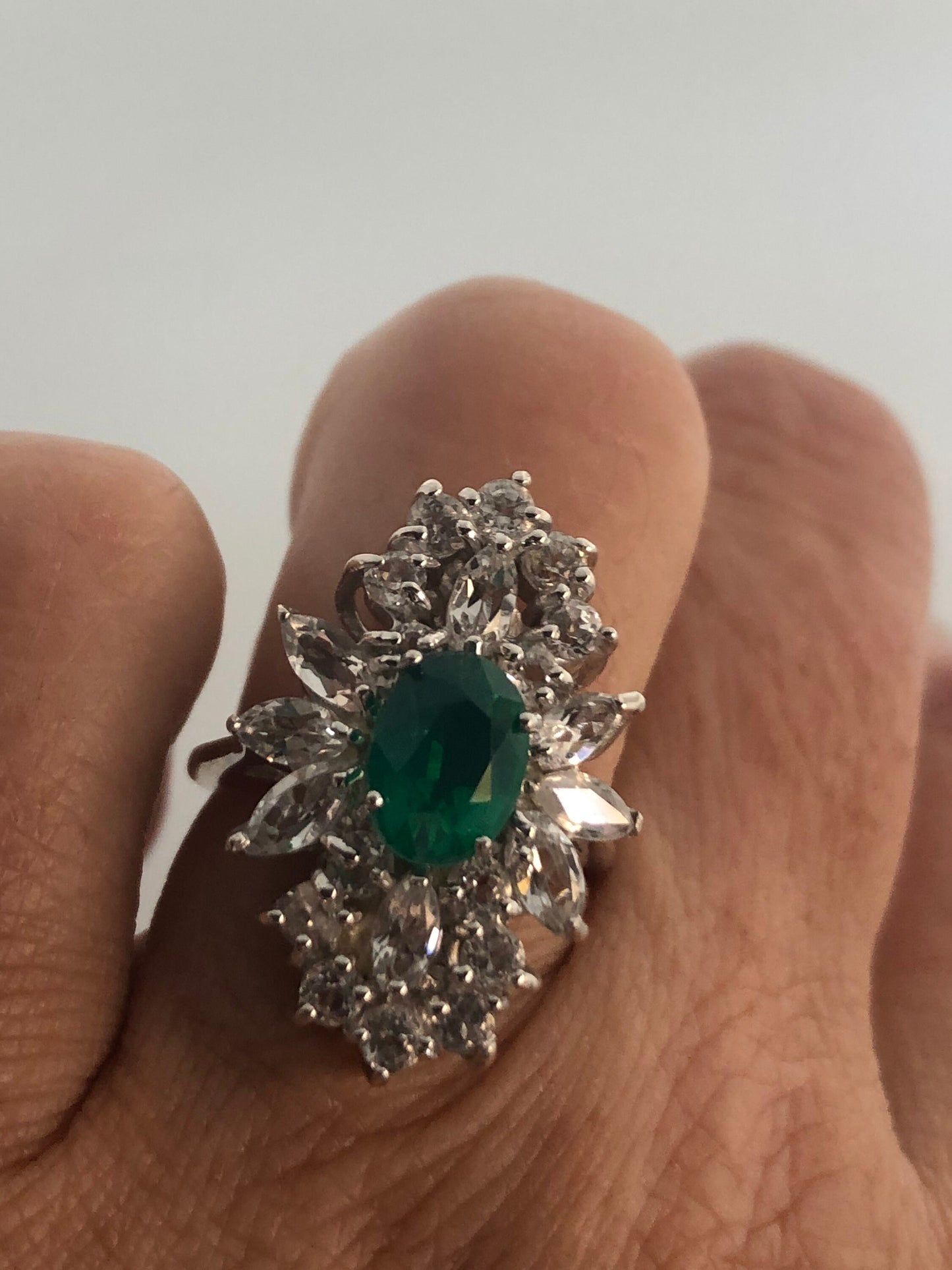 Vintage Handmade Genuine Green Flourite White Sapphire Setting 925 Sterling Silver Ring