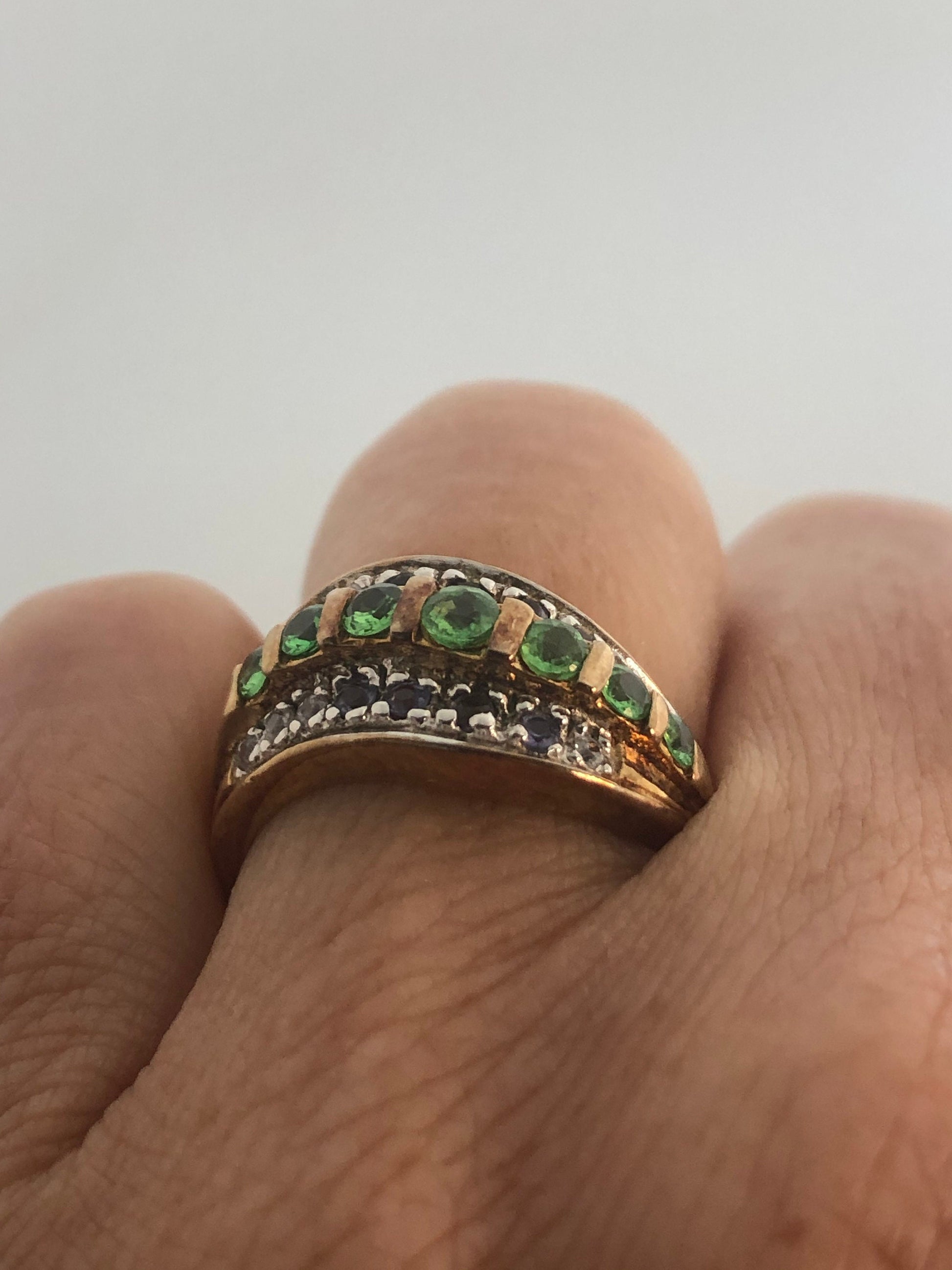 Vintage Handmade Genuine Green Chrome Diopside Filigree Setting Golden 925 Sterling Silver Gothic Knot Ring