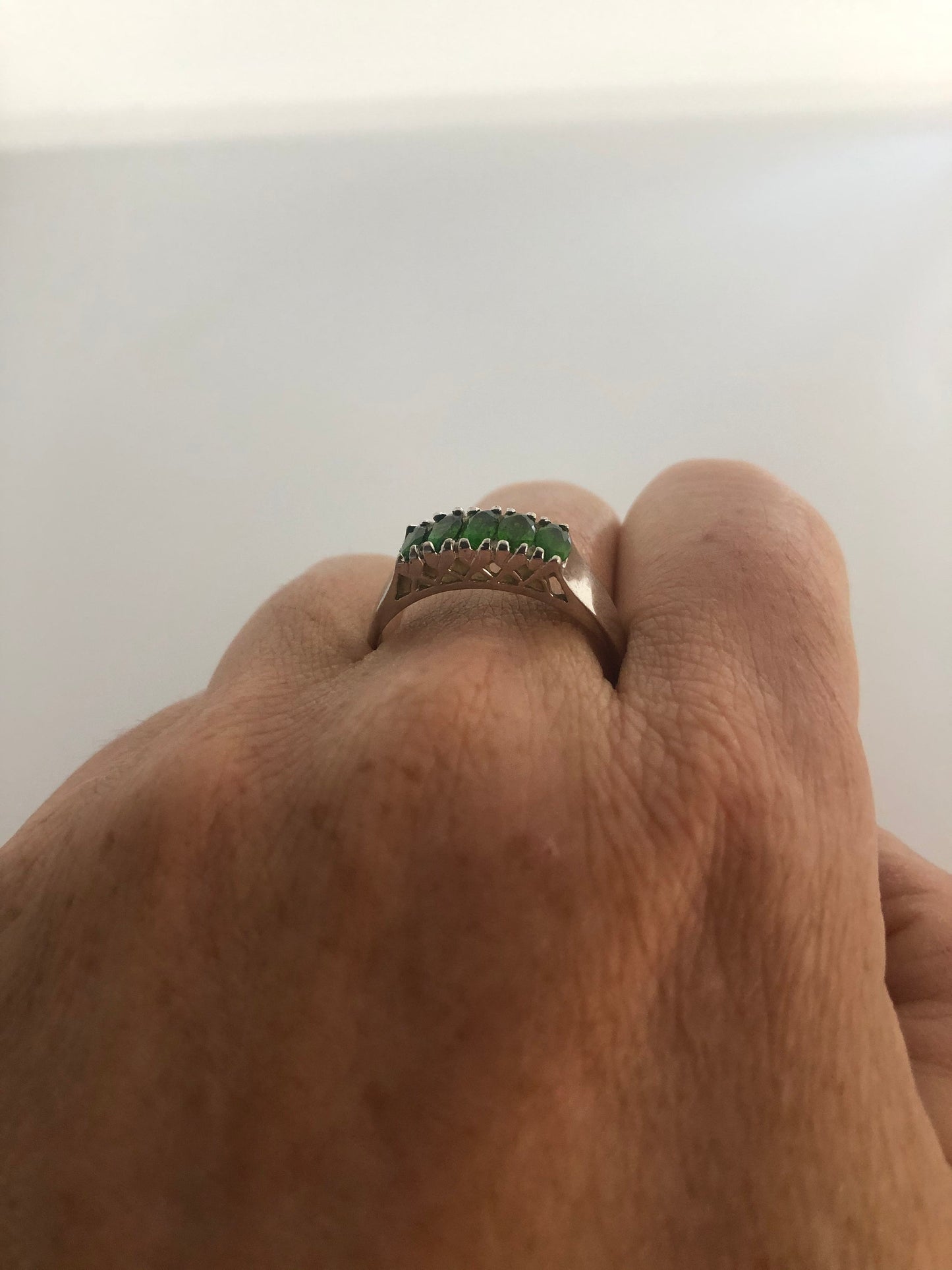 Vintage Handmade Green Chrome Diopside Sterling Silver Ring