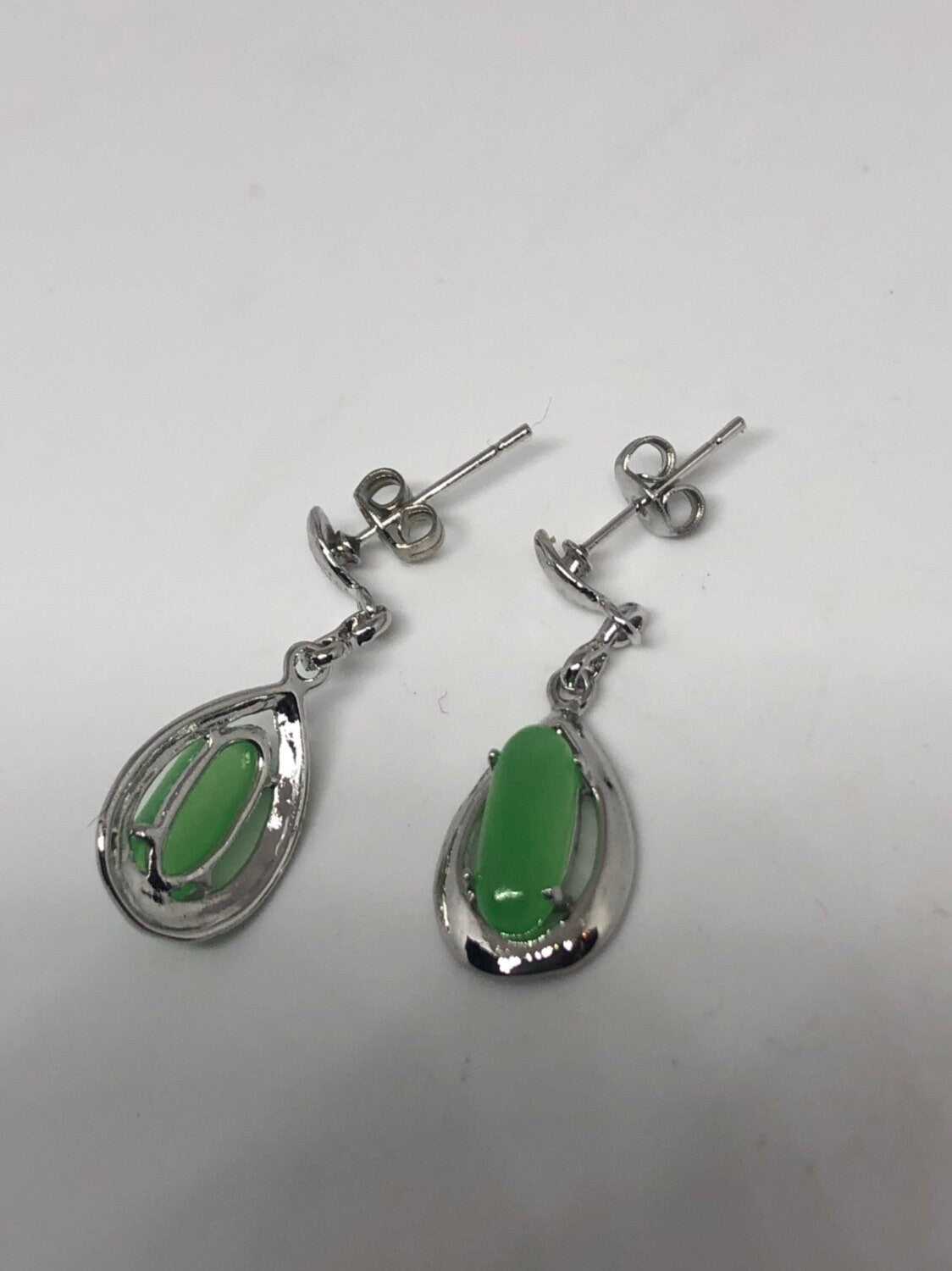 Vintage Fun Green Jade Gemstone Silver Bronze Earrings