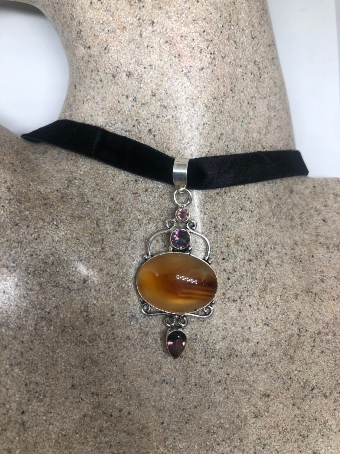 Vintage Handmade Gothic Styled Silver Finished Genuine Carnelian Agate and Choker Necklace