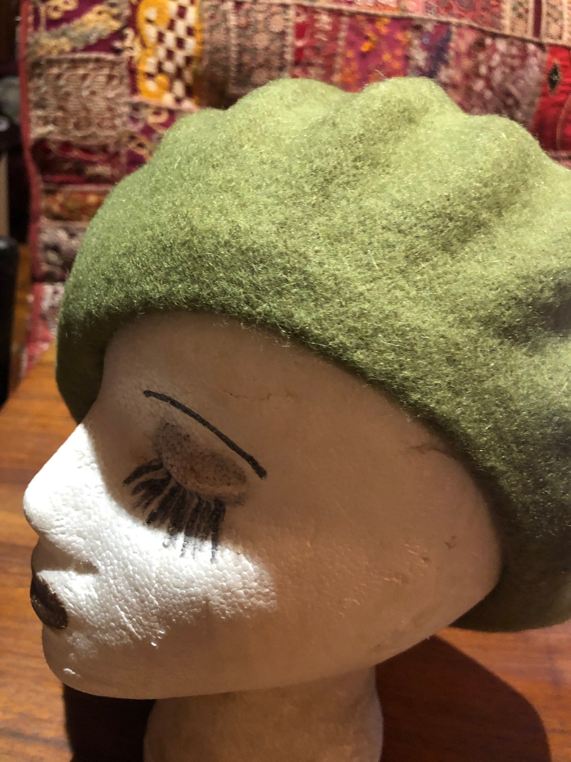 Vintage Moss Green Wool Felt 11 in Beret Hat