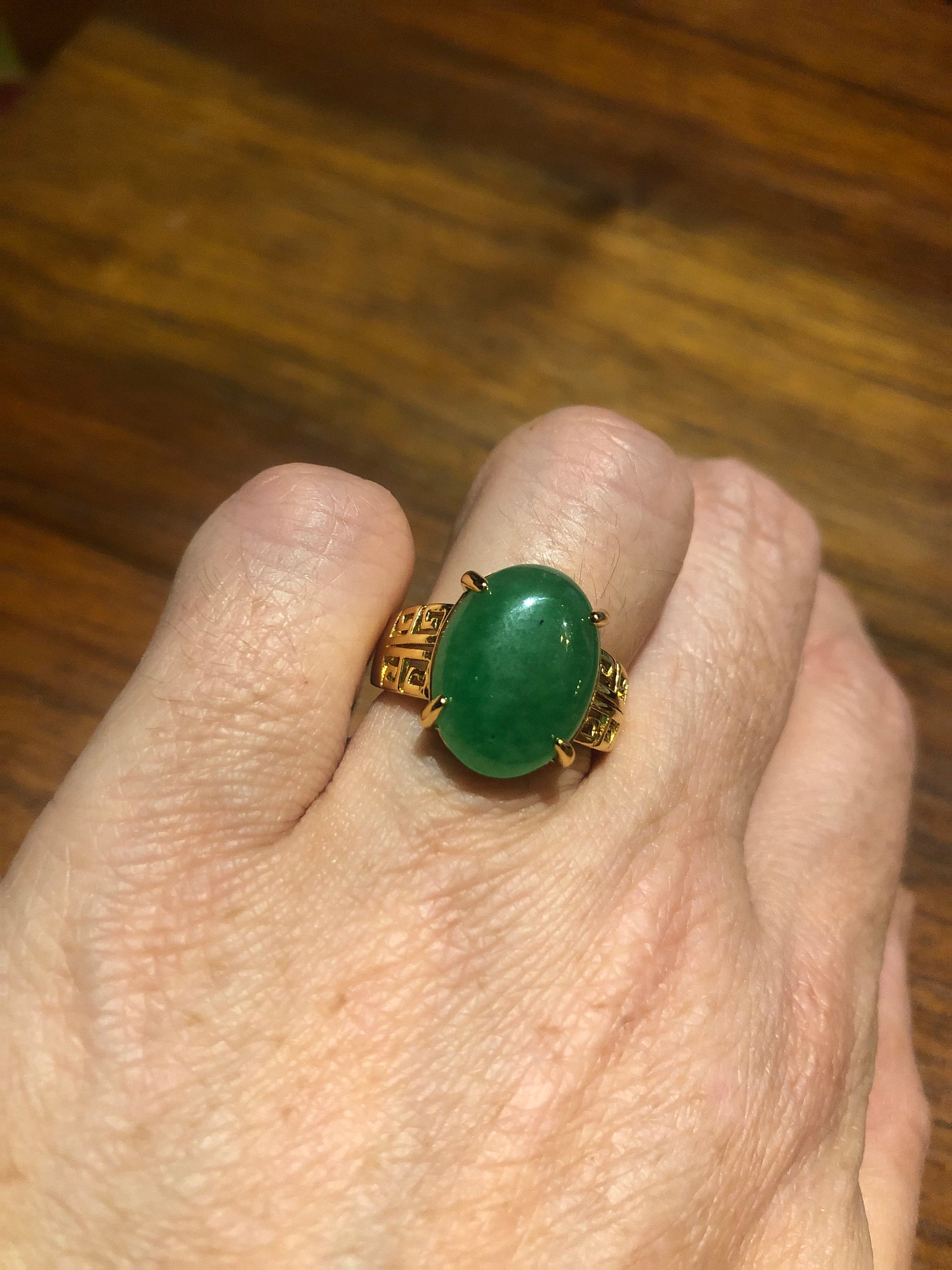 Vintage Lucky Green Nephrite Jade Golden Ring