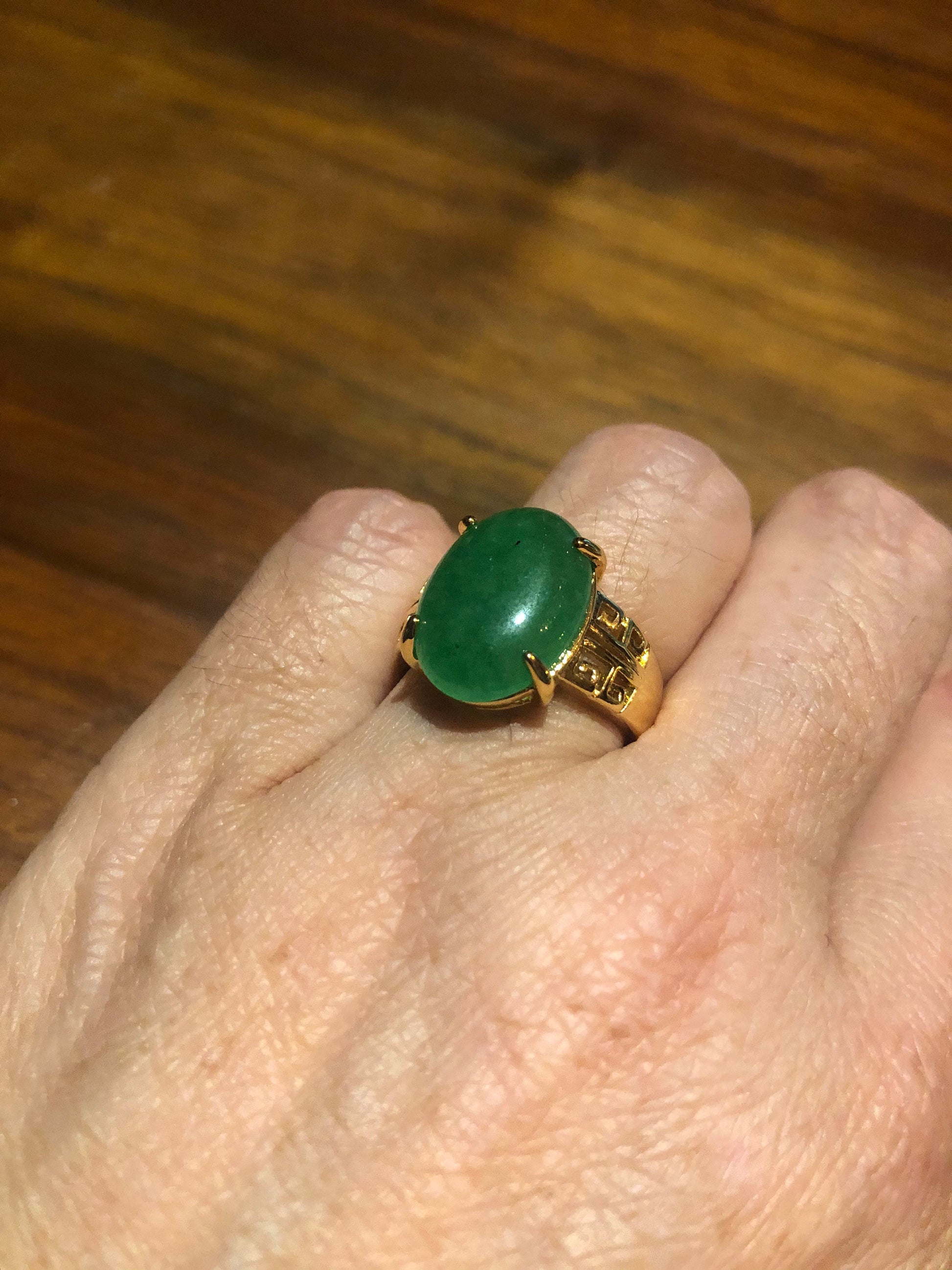 Vintage Lucky Green Nephrite Jade Golden Ring