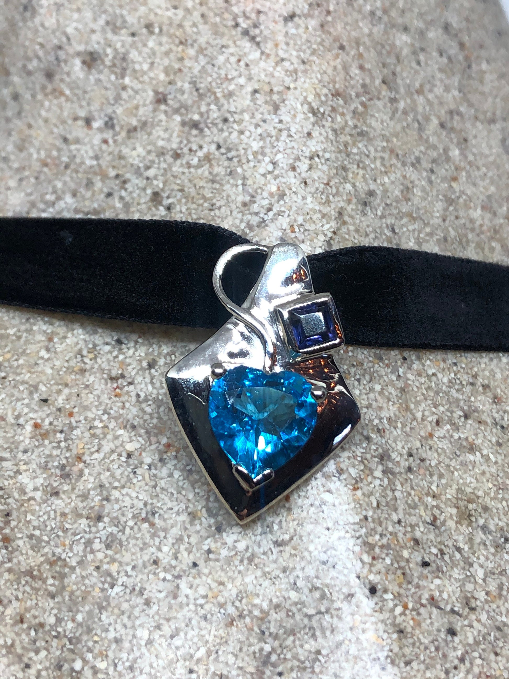 Vintage Genuine Blue Topaz 925 Sterling Silver Deco Choker Necklace Pendant