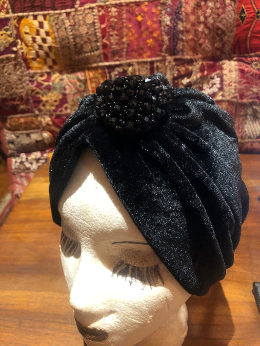 Vintage Black Stretch Velvet Deco Turban Hat