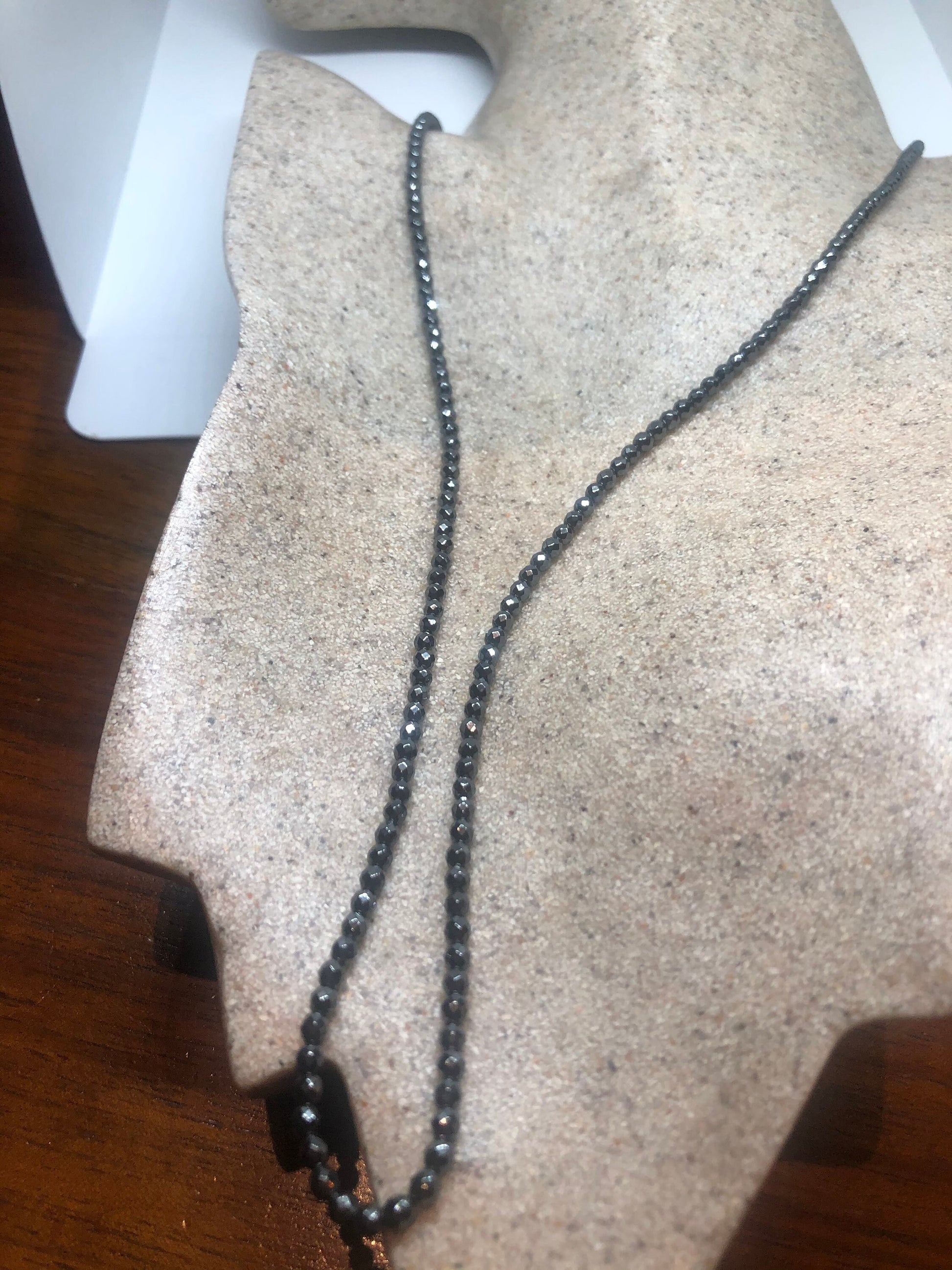 Vintage Faceted Hemetite beaded Necklace