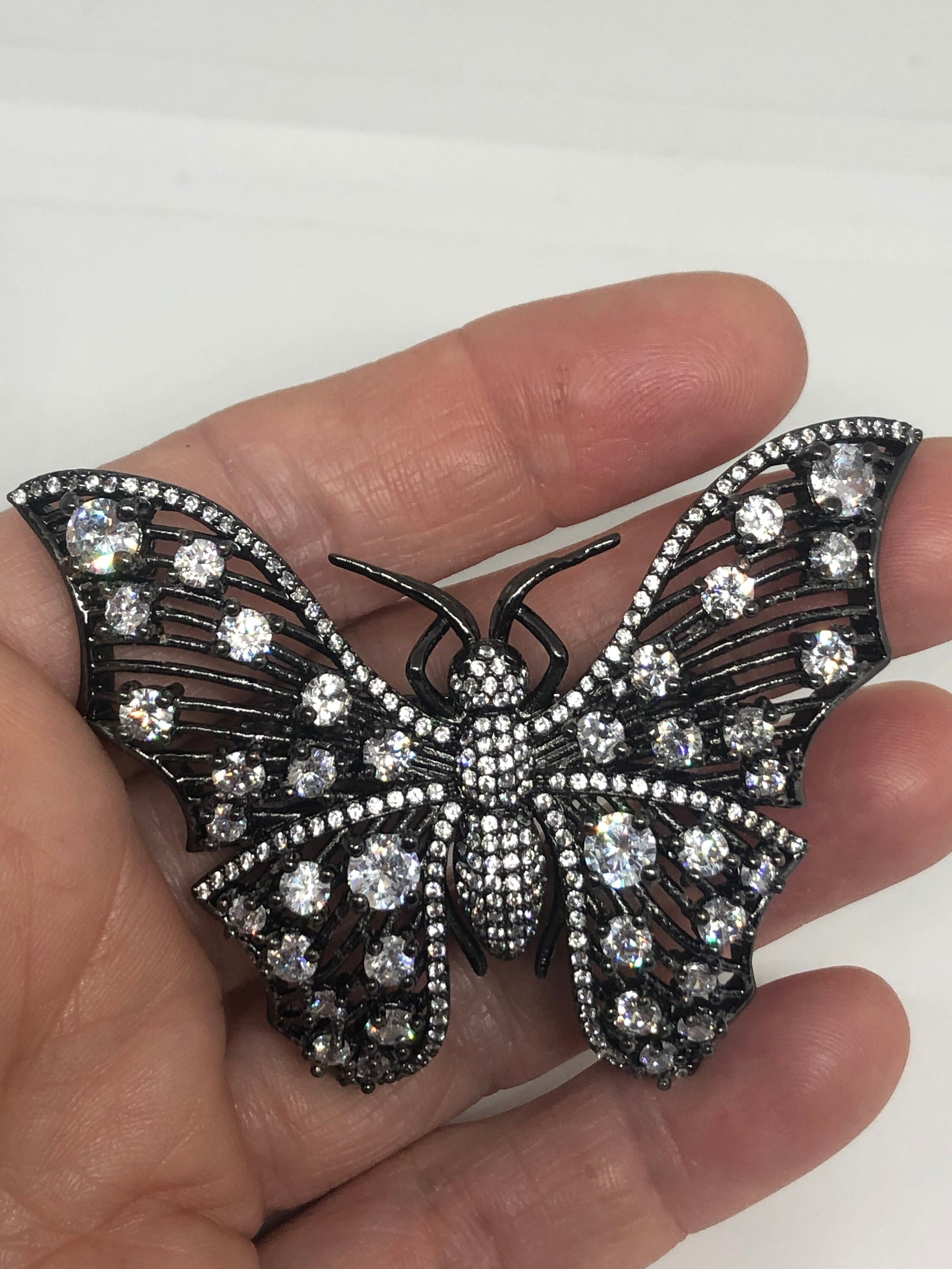 Vintage Crystal Gothic Silver Finished Butterfly Choker Necklace Brooch