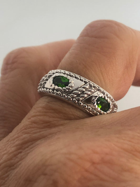 Vintage Handmade Green Chrome Diopside Filigree Setting Sterling Silver Gothic Ring