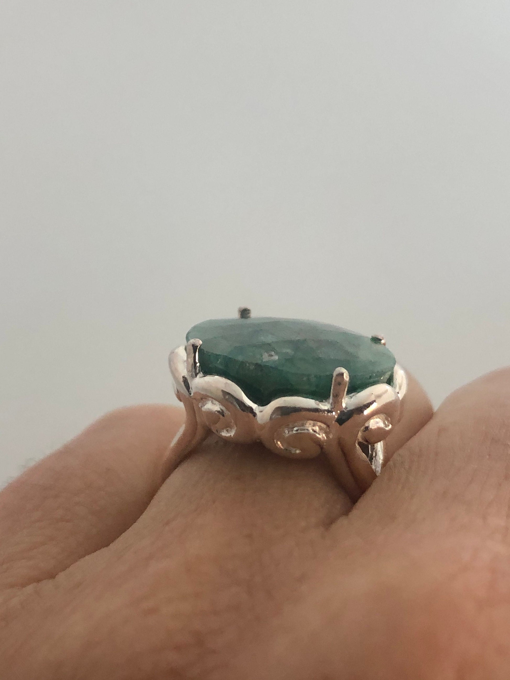 Vintage Handmade Genuine Green Emerald Setting 925 Sterling Silver Gothic Ring