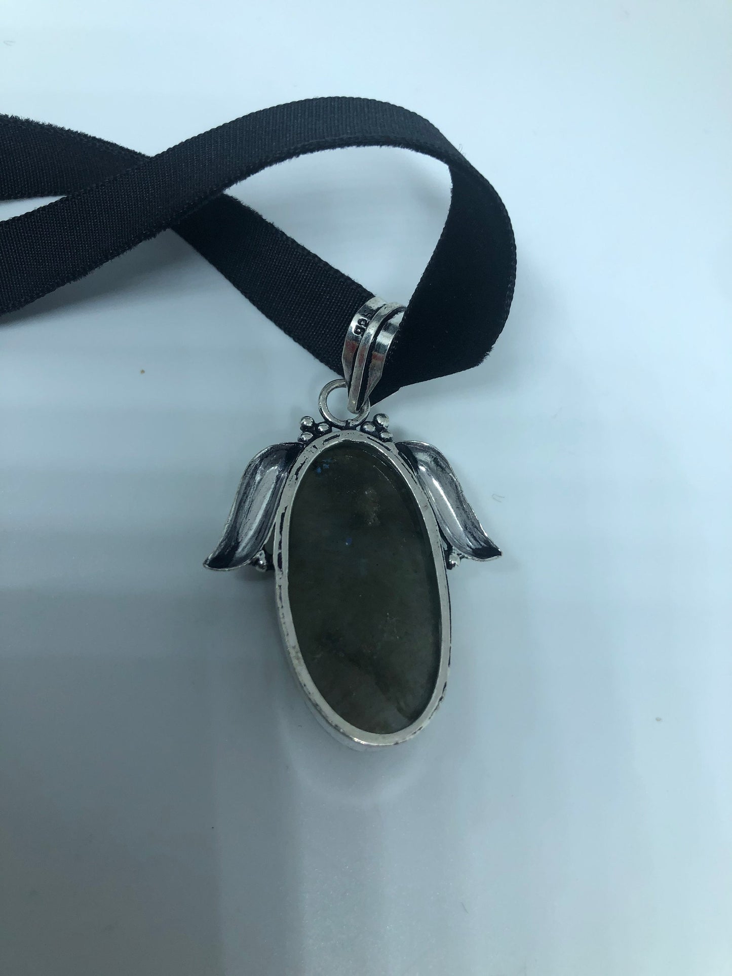 Vintage Silver Genuine Labradorite Gemstone Necklace.