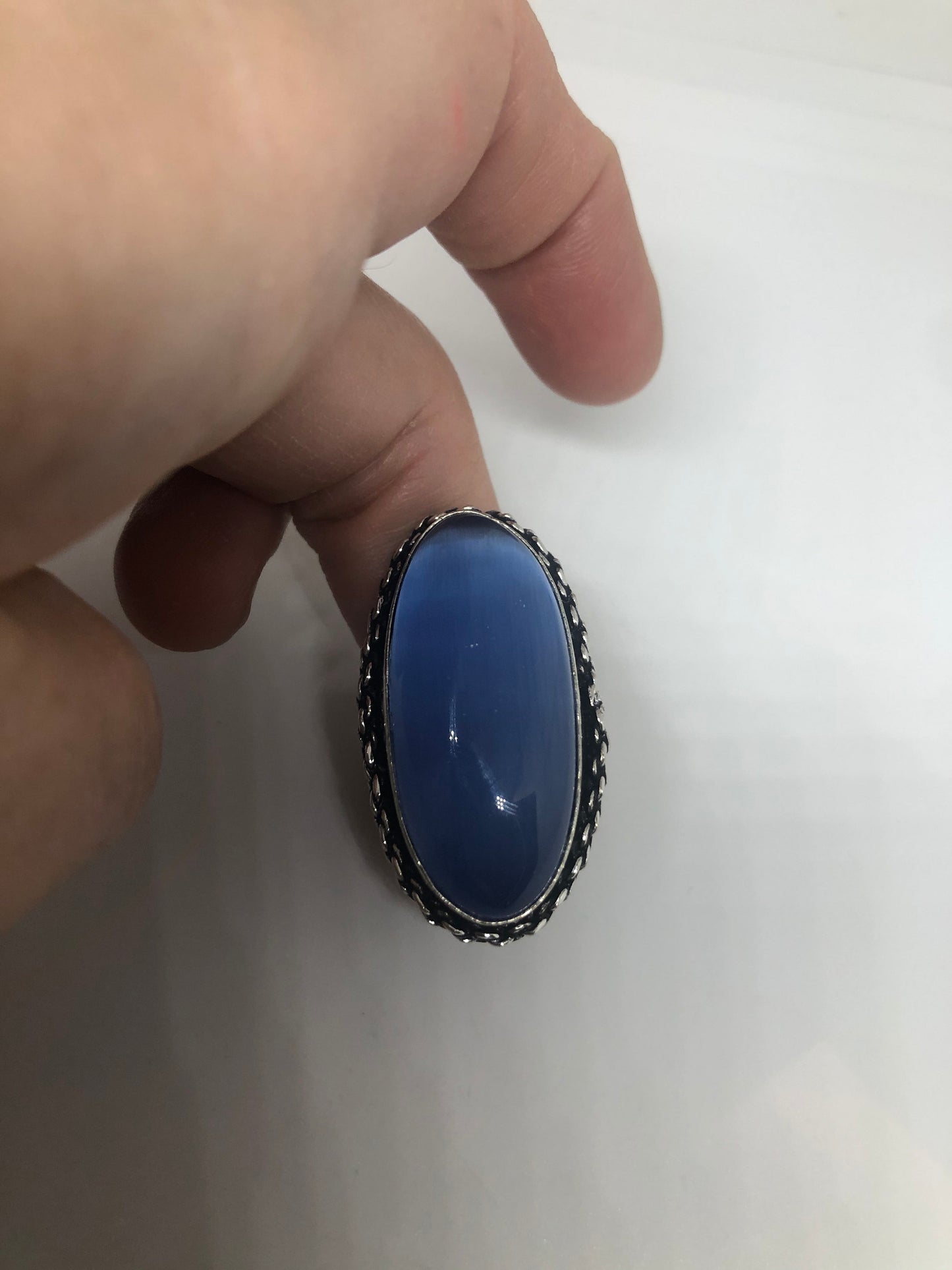 Vintage Blue Cats Eye Art Glass Ring Size 7