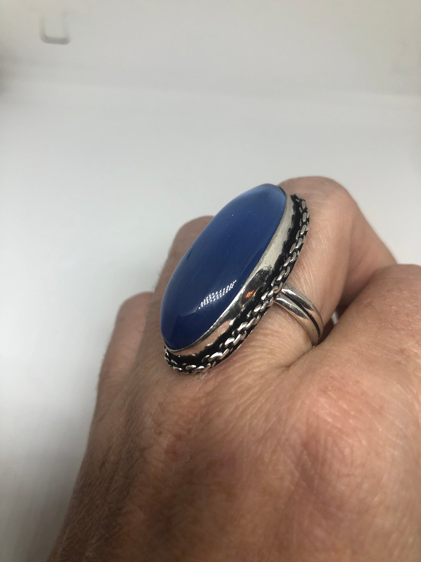 Vintage Blue Cats Eye Art Glass Ring Size 7