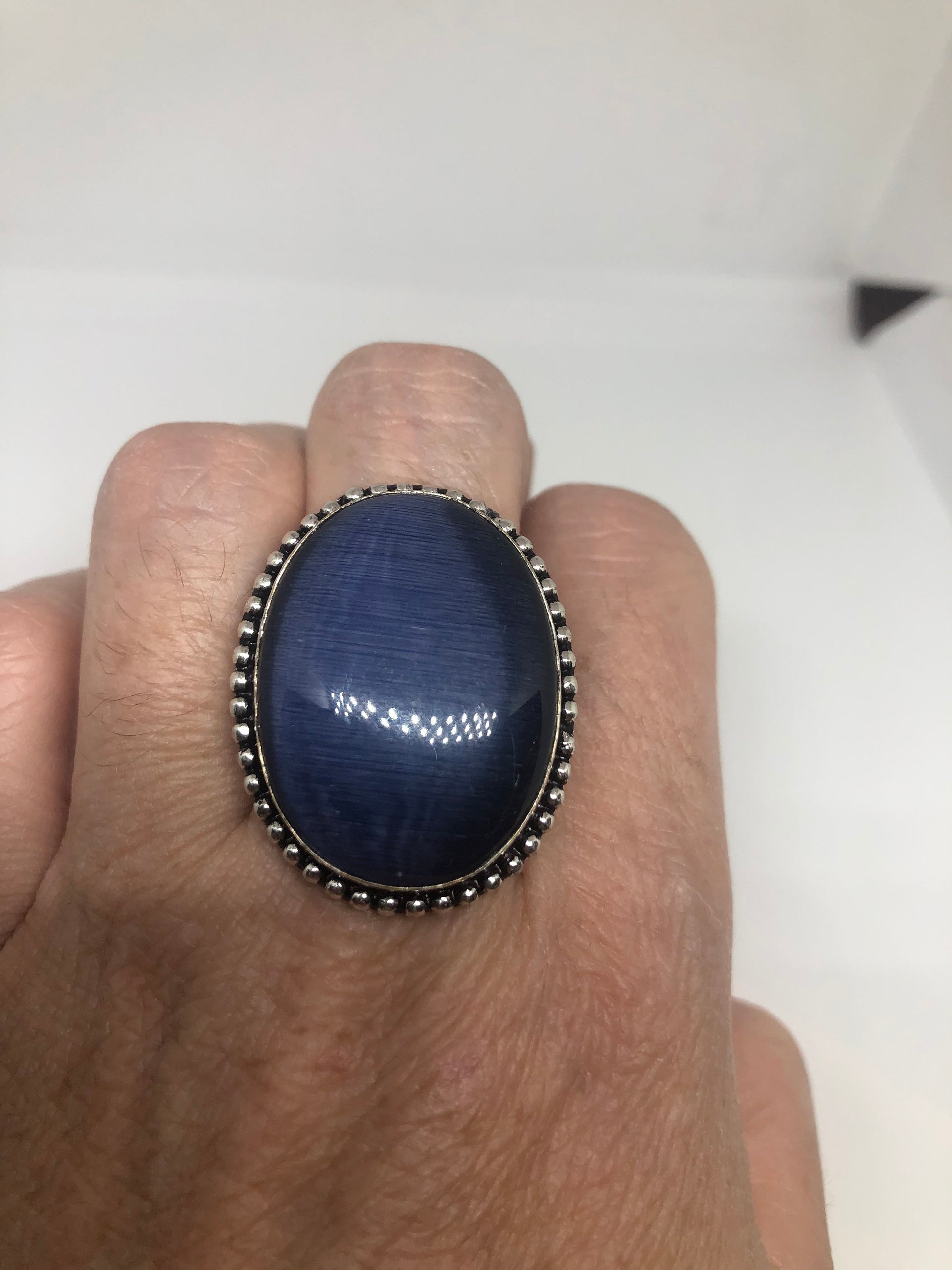 Vintage Blue Cats Eye Art Glass Ring Size 8