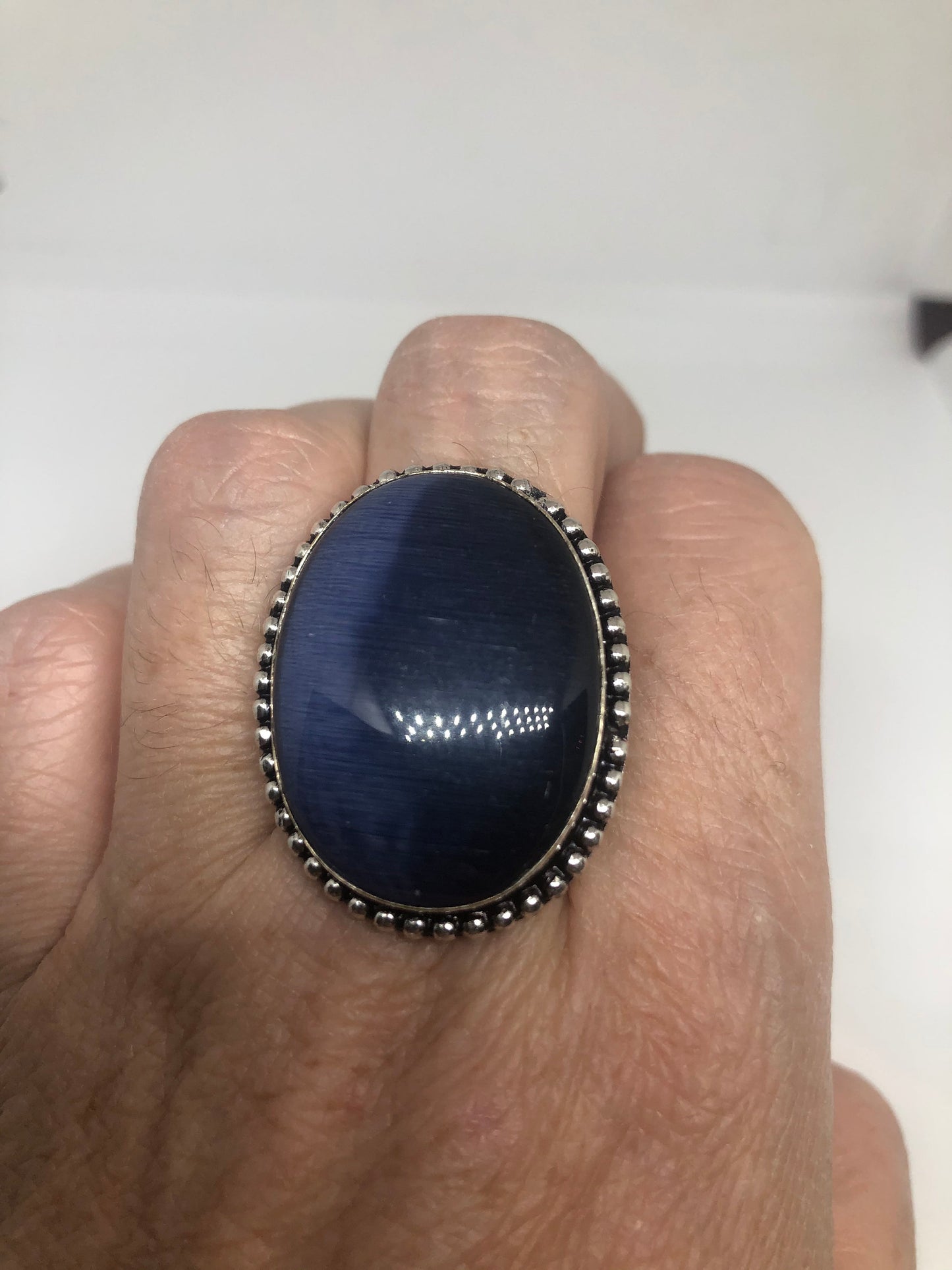 Vintage Blue Cats Eye Art Glass Ring Size 8