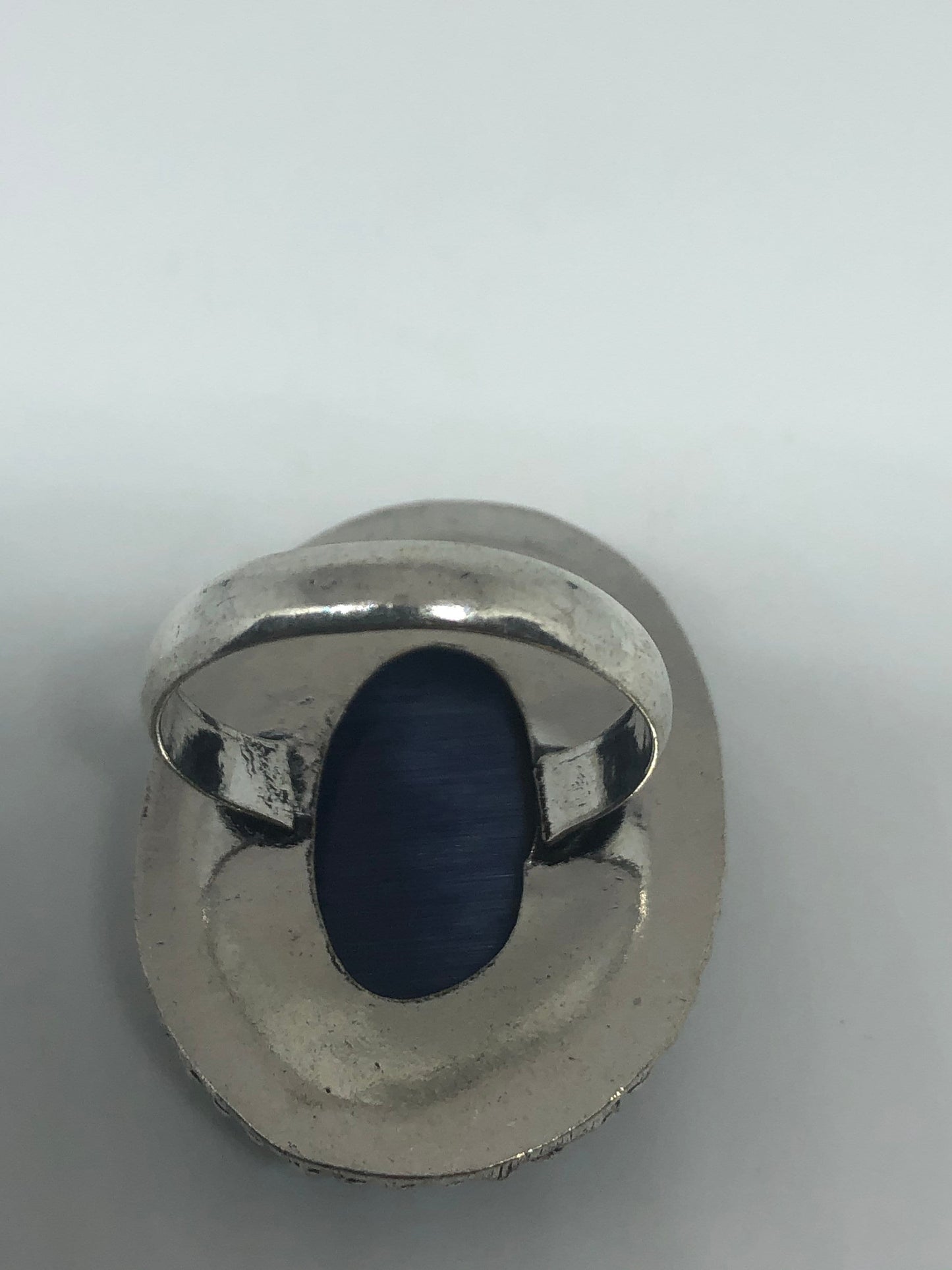 Vintage Blue Cats Eye Art Glass Ring Size 8