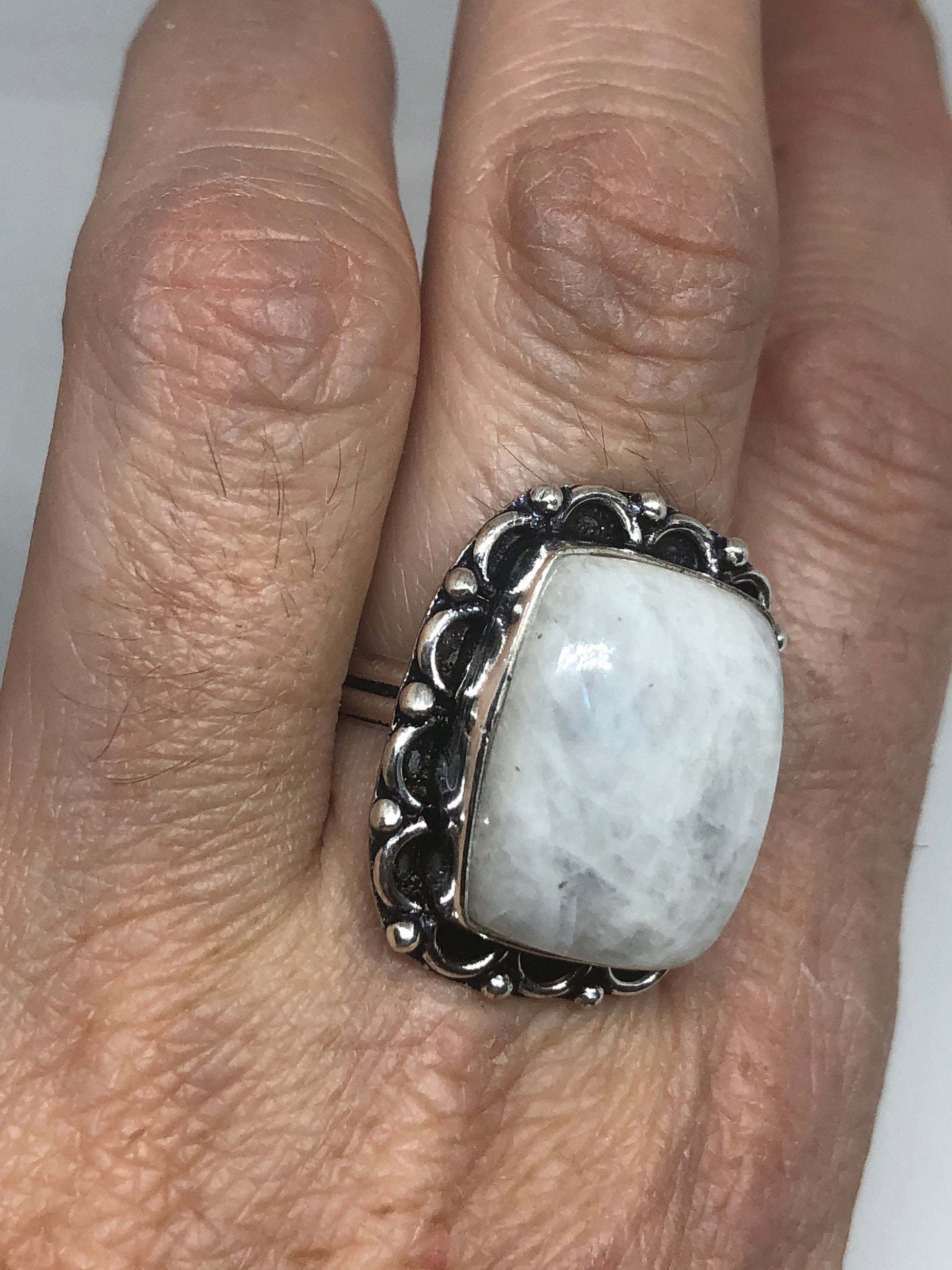 Vintage Genuine Blue White Rainbow Moonstone Ring Size 8