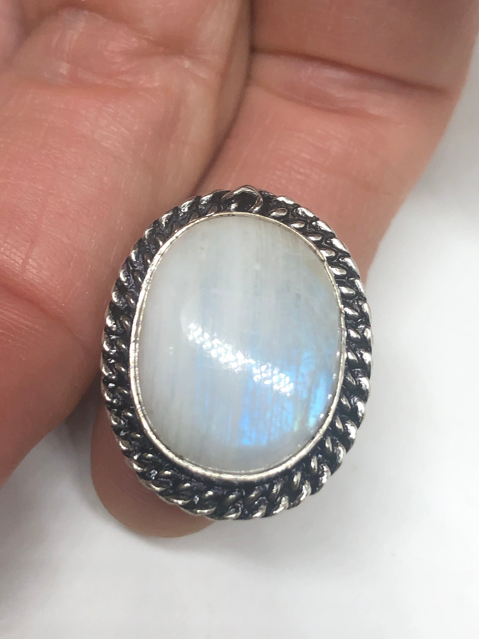 Vintage Genuine Blue White Rainbow Moonstone Ring Size 8.5