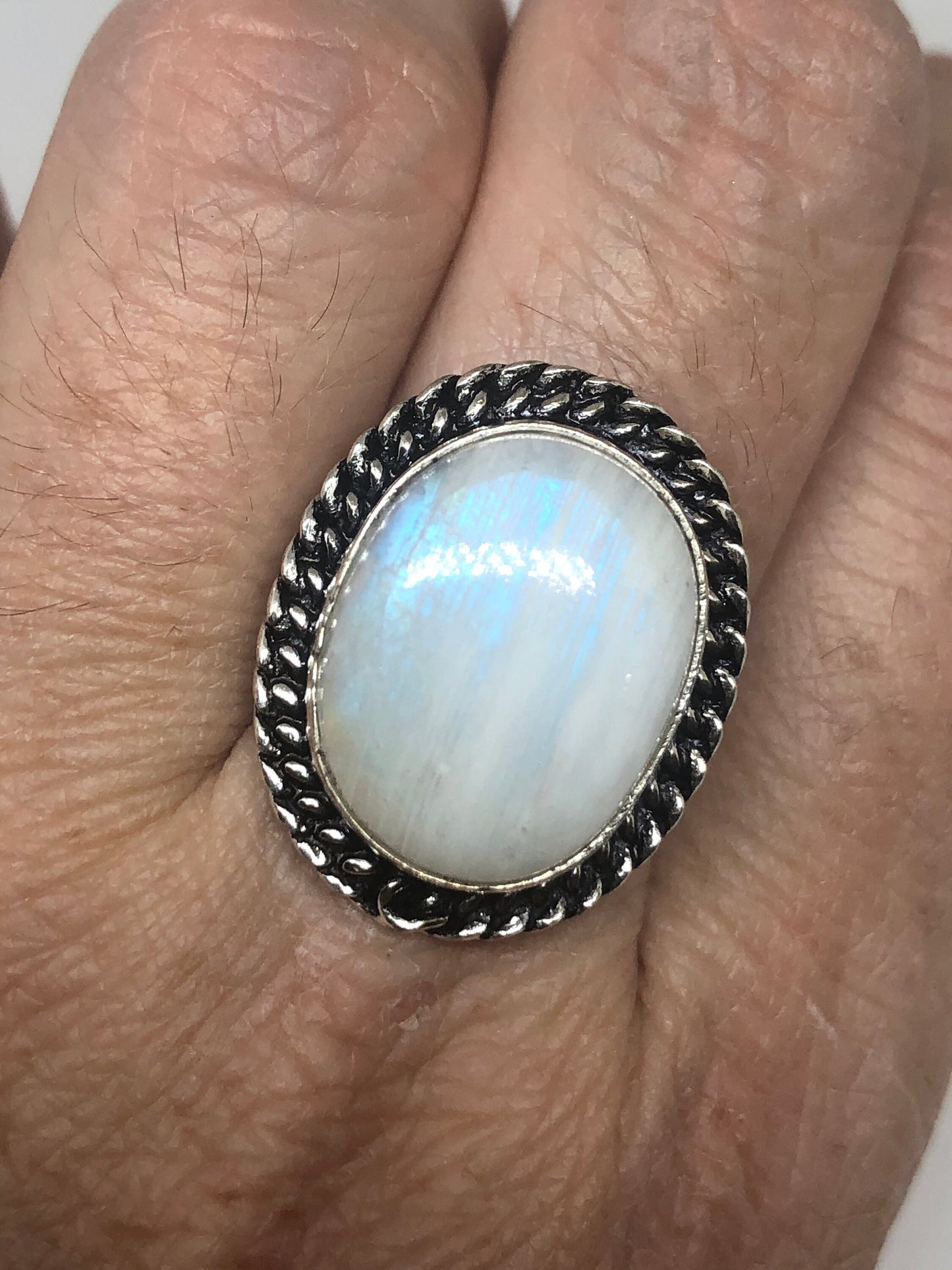 Vintage Genuine Blue White Rainbow Moonstone Ring Size 8.5