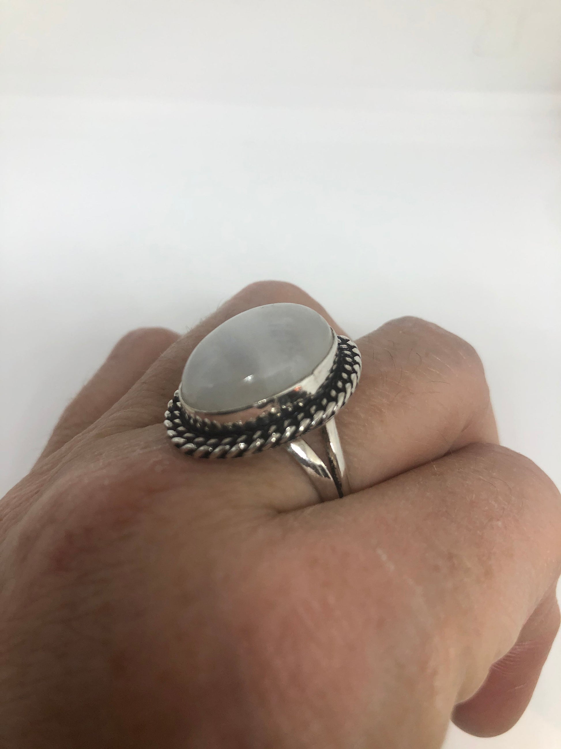 Vintage Genuine Blue White Rainbow Moonstone Ring Size 8