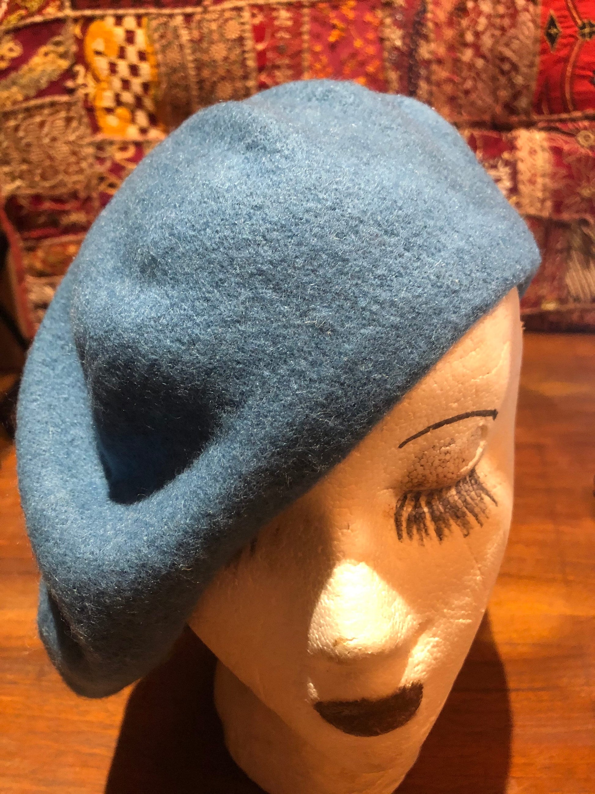 Vintage Teal Blue Wool Felt 11 in Beret Hat