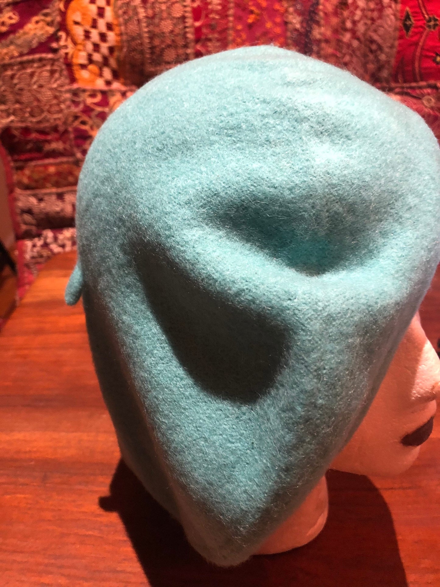 Vintage Turquoise Blue Wool Felt 11 in Beret Hat