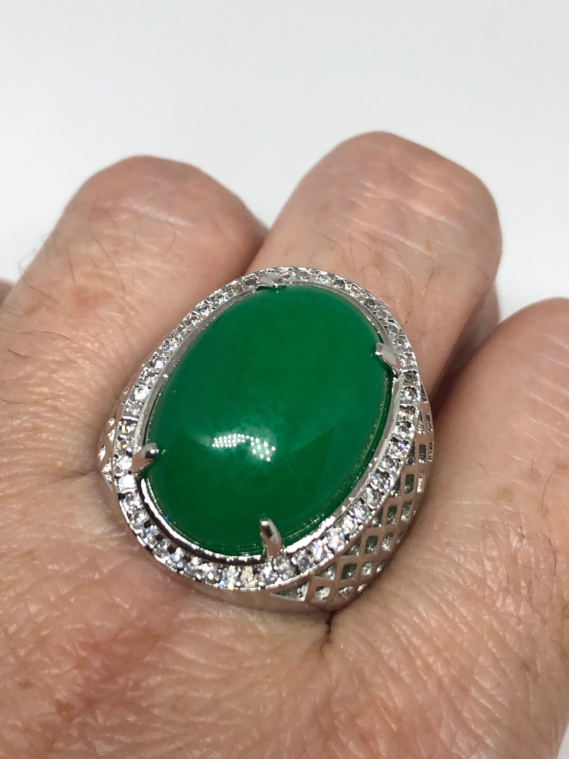 Vintage Lucky Green Nephrite Jade Ring