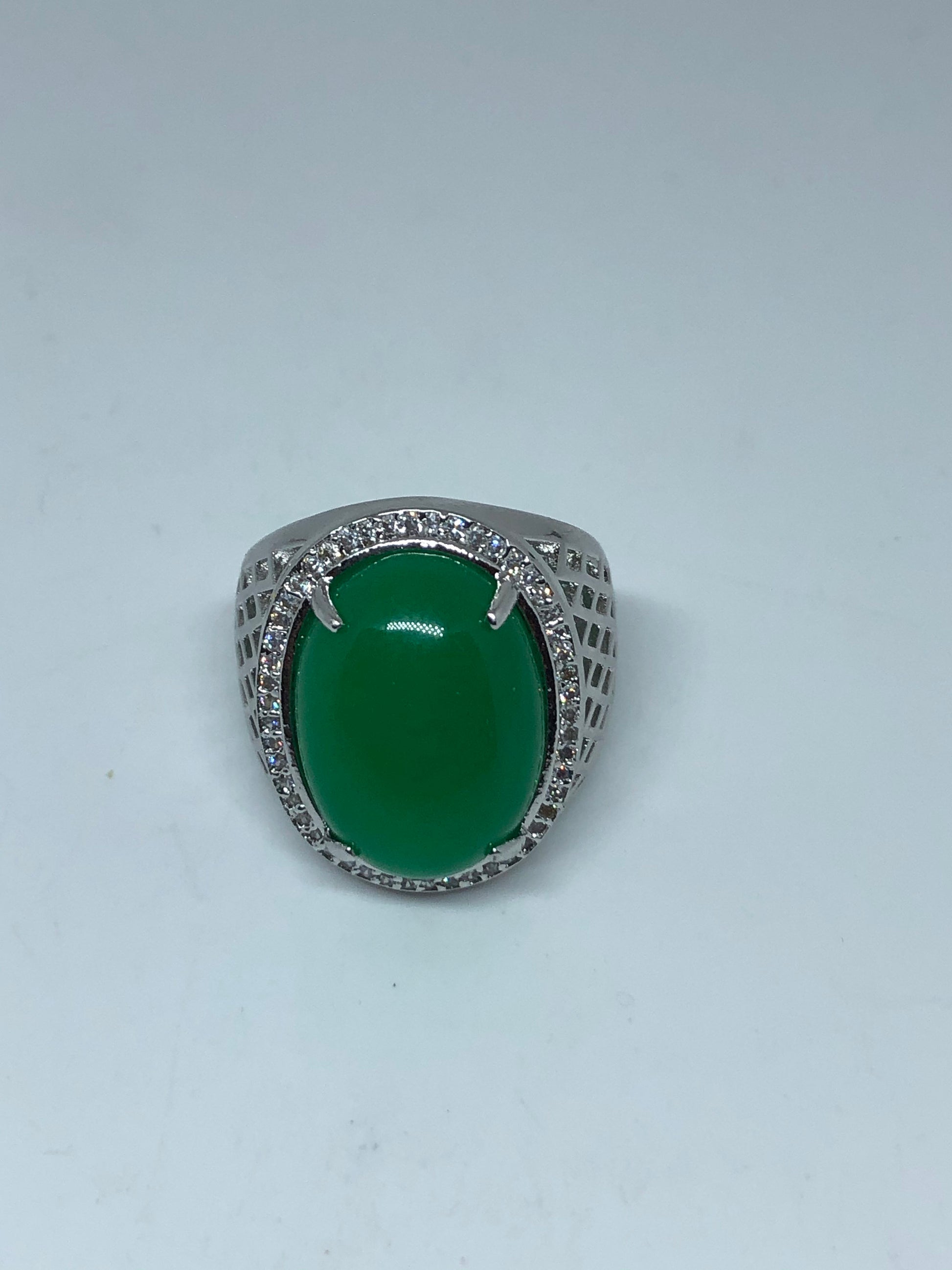 Vintage Lucky Green Nephrite Jade Ring