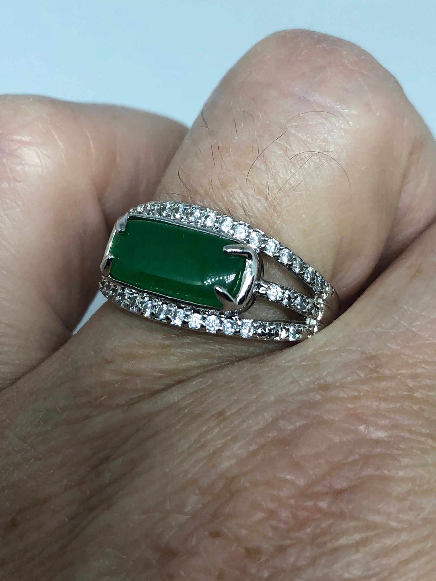 Vintage Lucky Green Nephrite Jade Ring