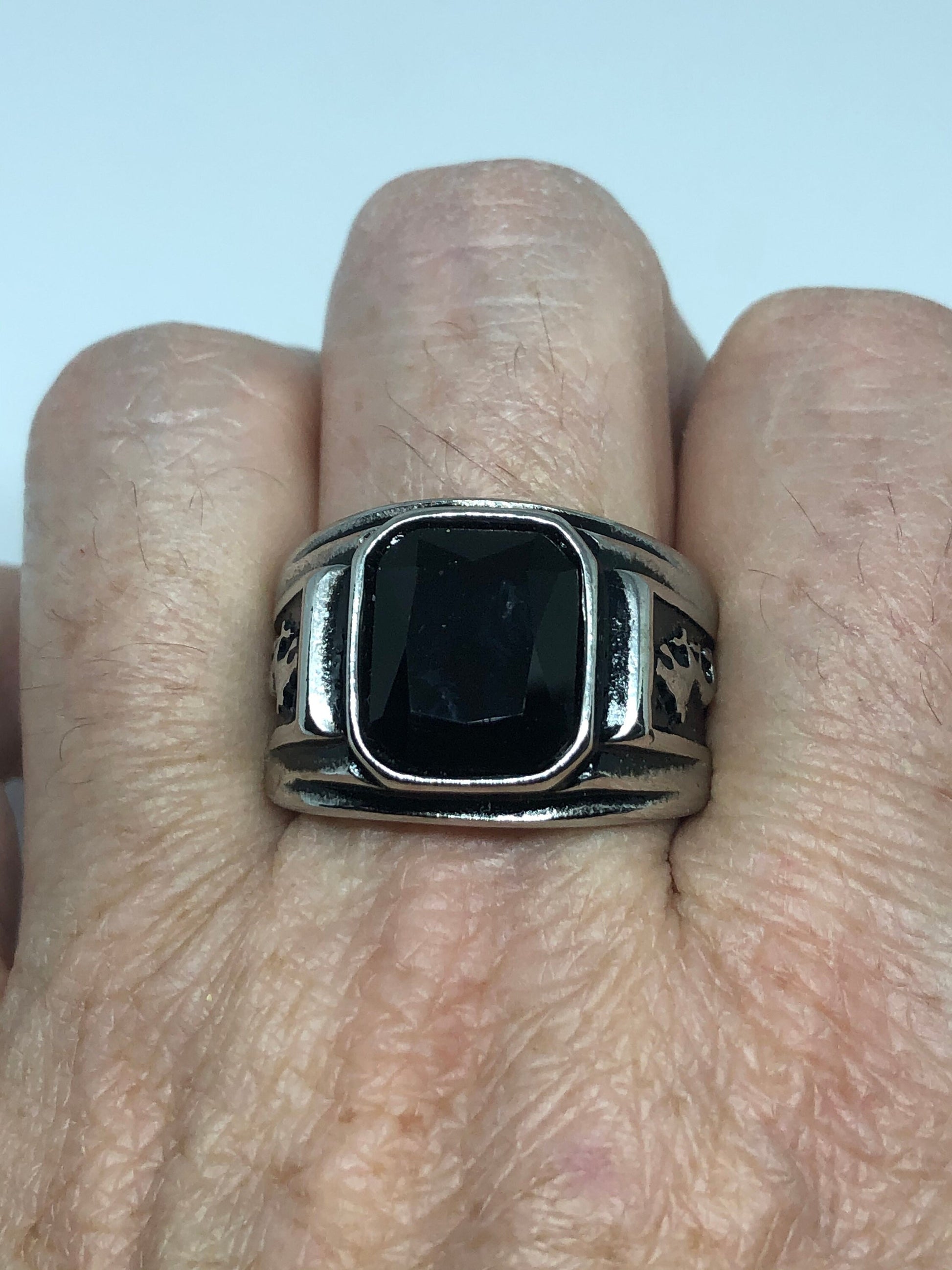Vintage Gothic Black Onyx Dragon Stainless Steel Mens Ring