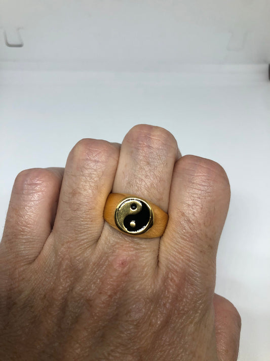 Vintage Ying Yang Mens Golden Stainless Steel Enamel Ring