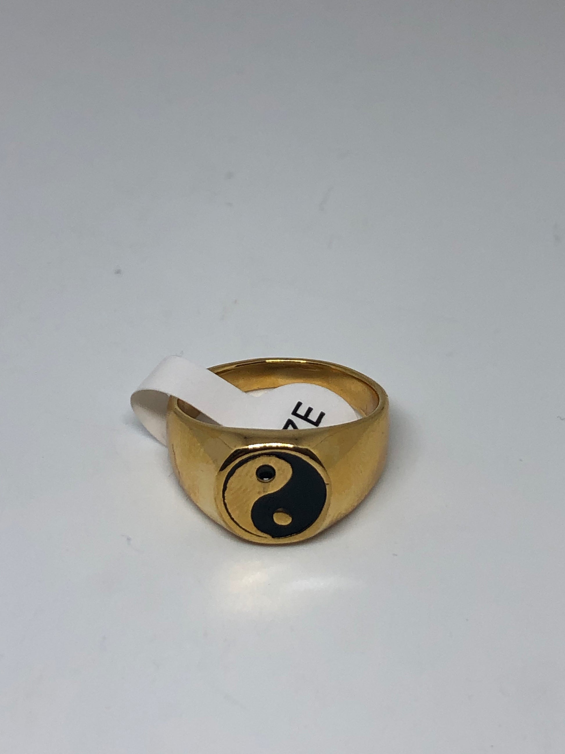Vintage Ying Yang Mens Golden Stainless Steel Enamel Ring