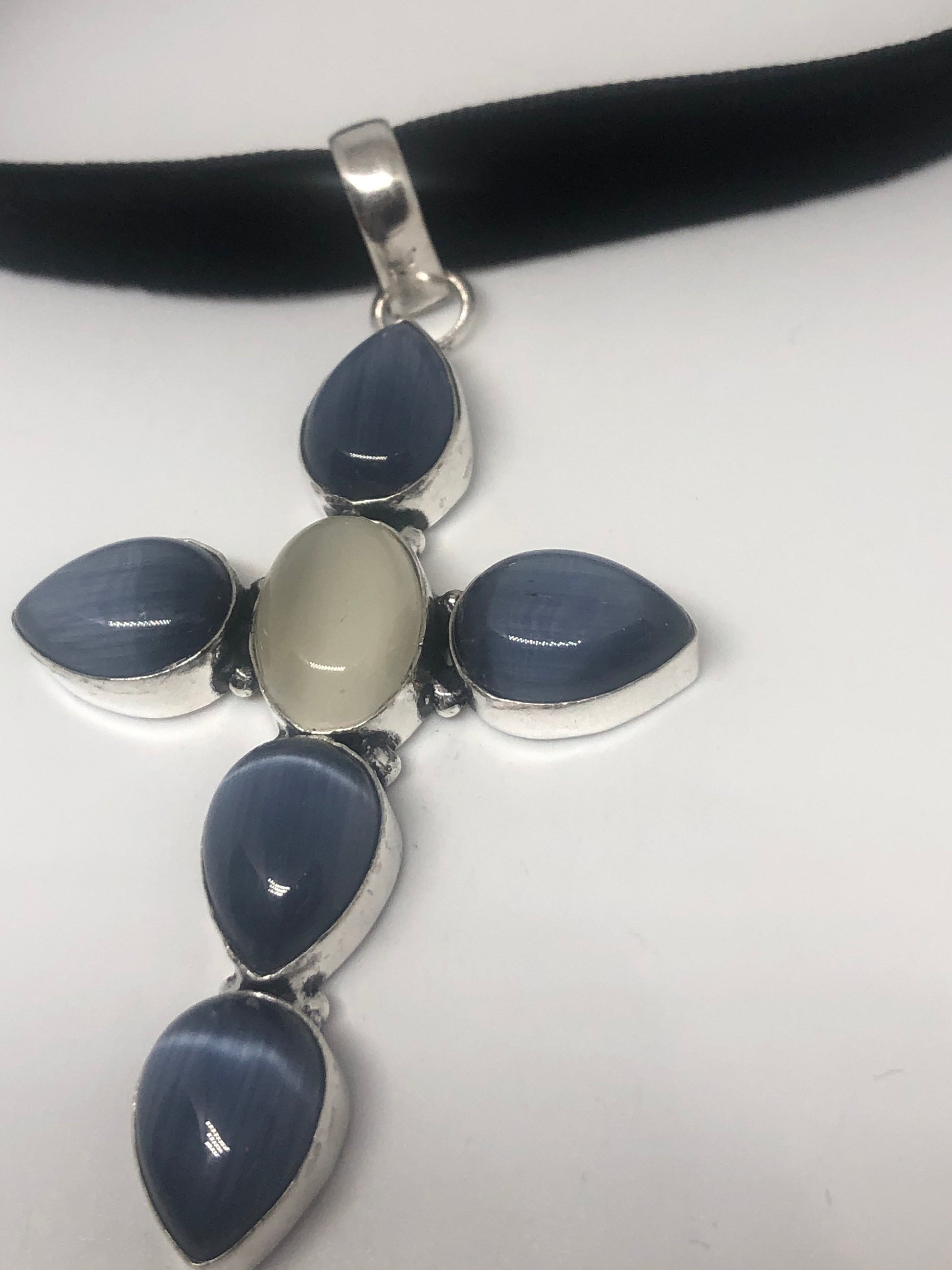 Vintage Moonstone and Blue Cats Eye cross Necklace Choker