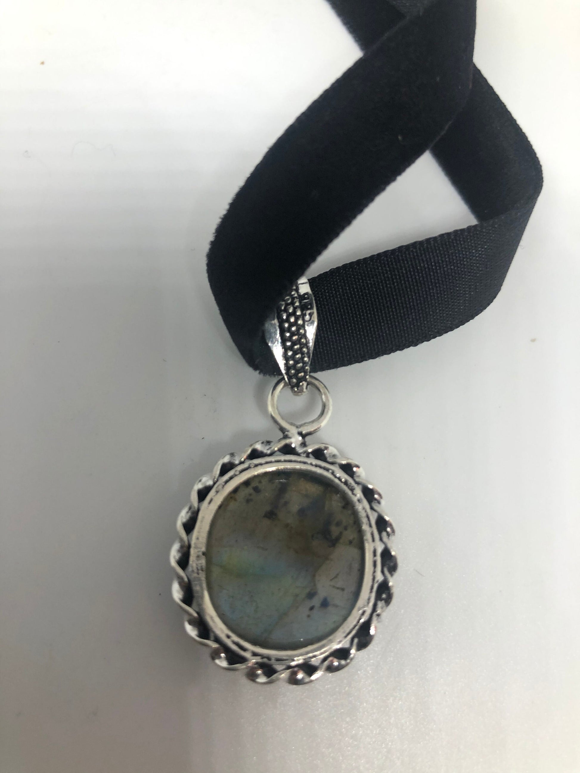 Vintage Silver Genuine Labradorite Gemstone Necklace.