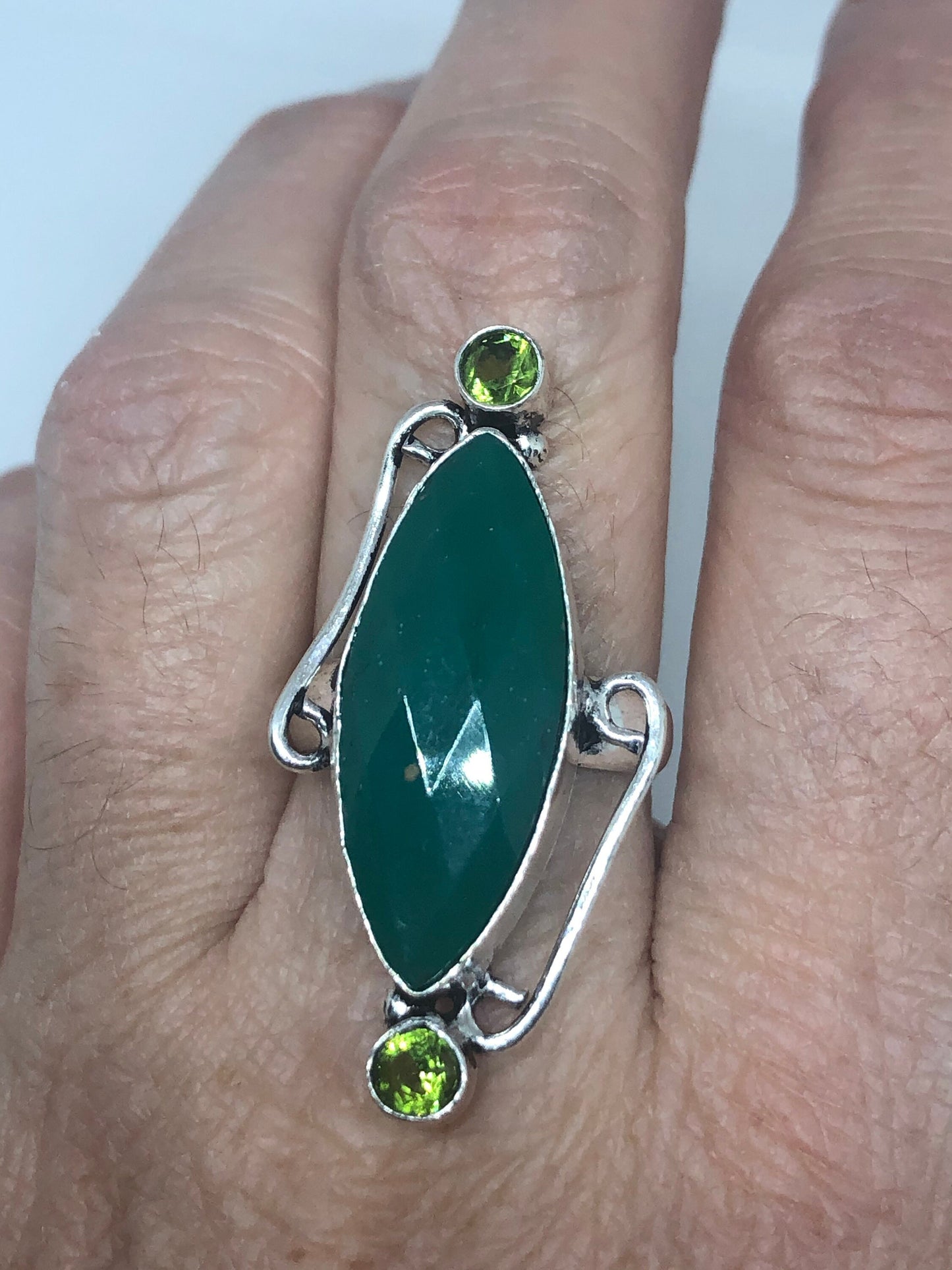 Vintage Green Agate Silver Ring Size 7.5