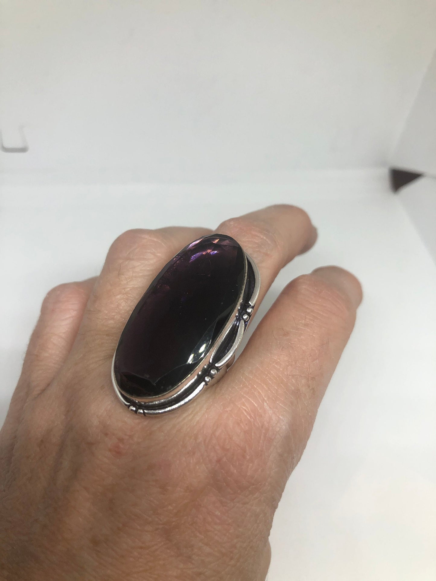 Vintage Vintage Purple Art Glass Cocktail Ring Size 8