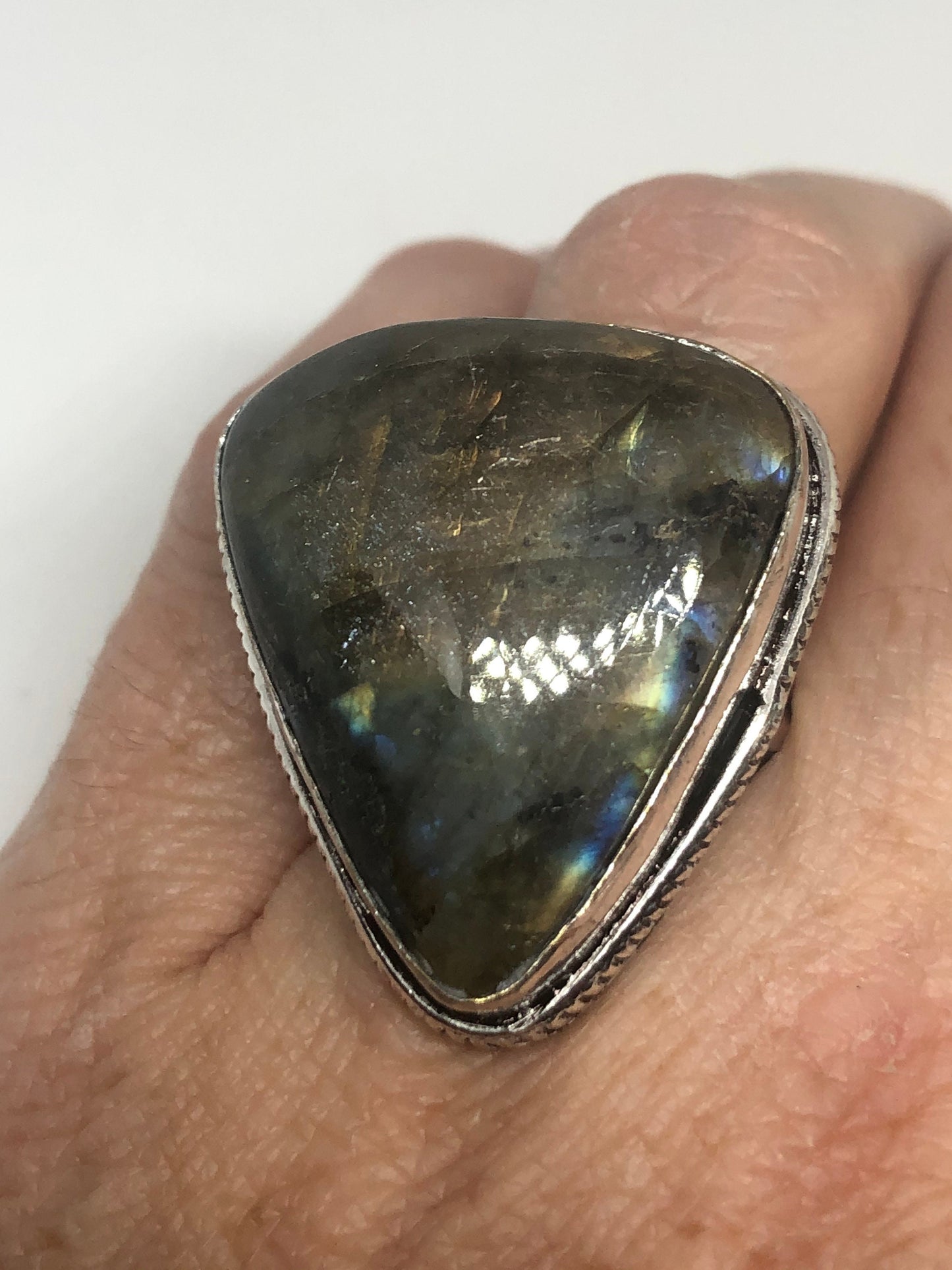 Vintage Blue Green Red Labradorite Stone Silver Ring Size 8