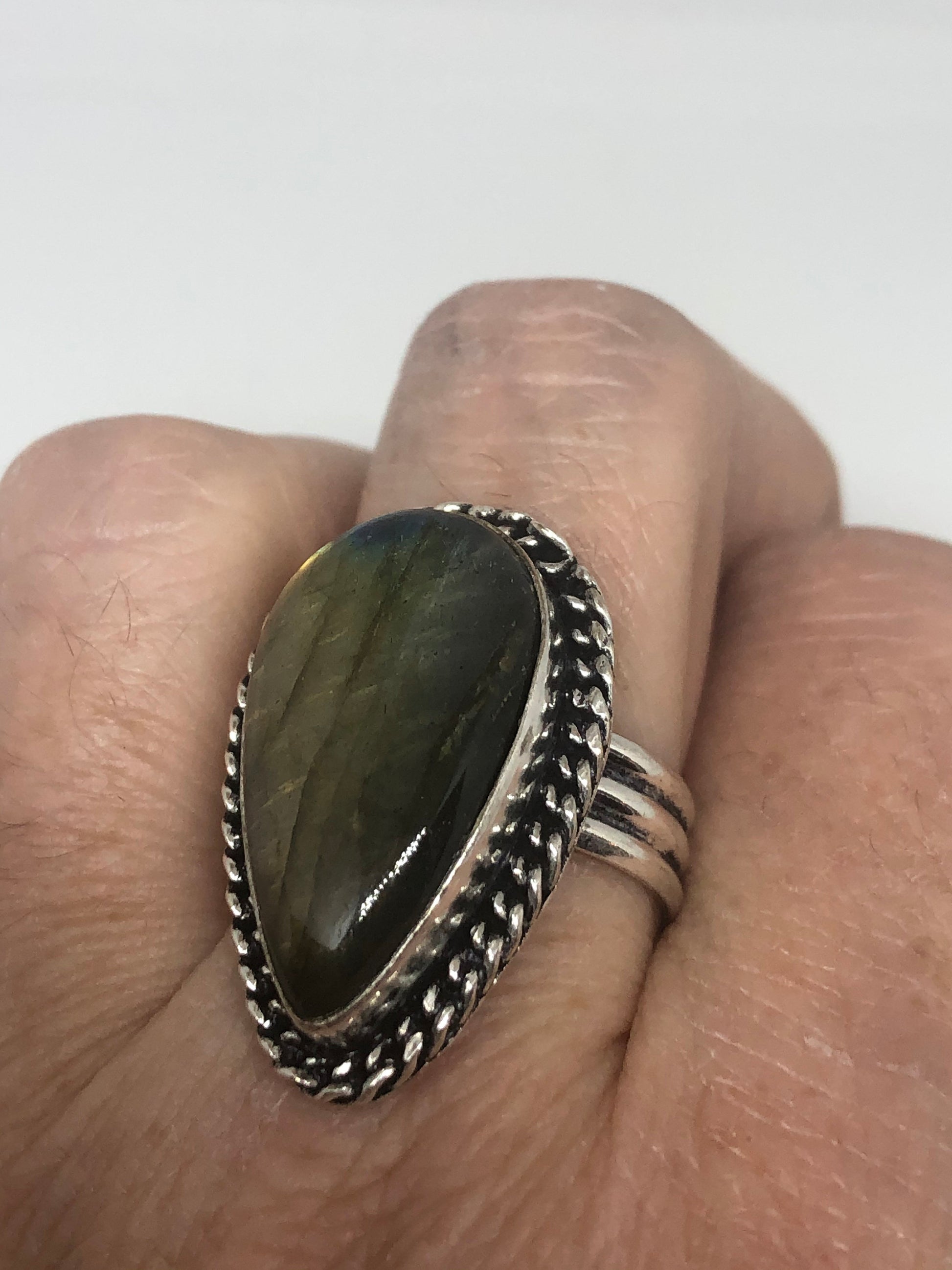 Vintage Blue Green Red Labradorite Stone Silver Ring Size 8.5