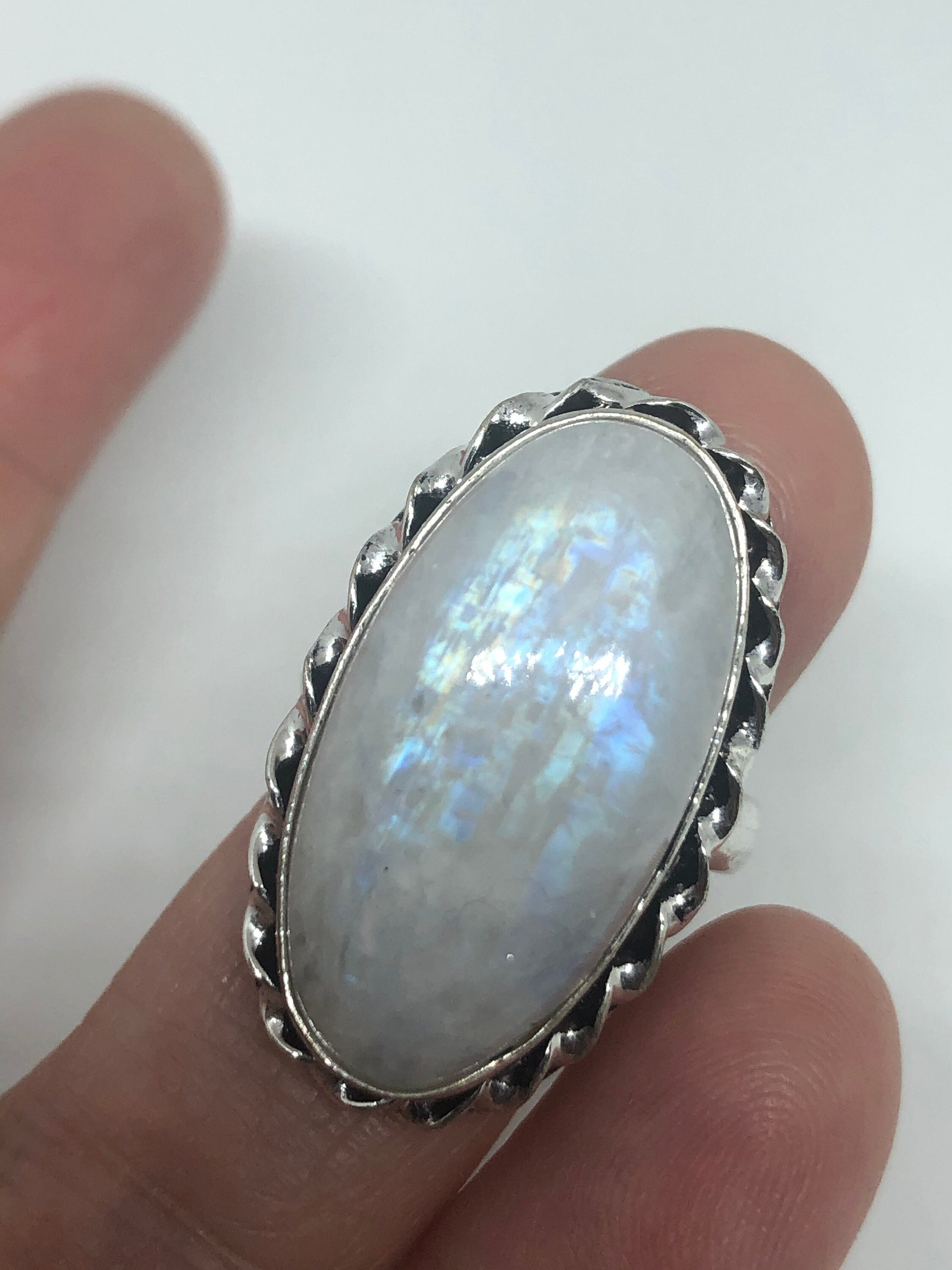 Vintage Genuine Blue White Rainbow Moonstone Ring Size 8